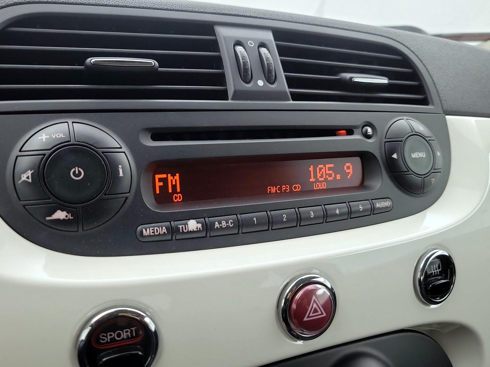 Thumbnail: 2015 Fiat 500 - 13