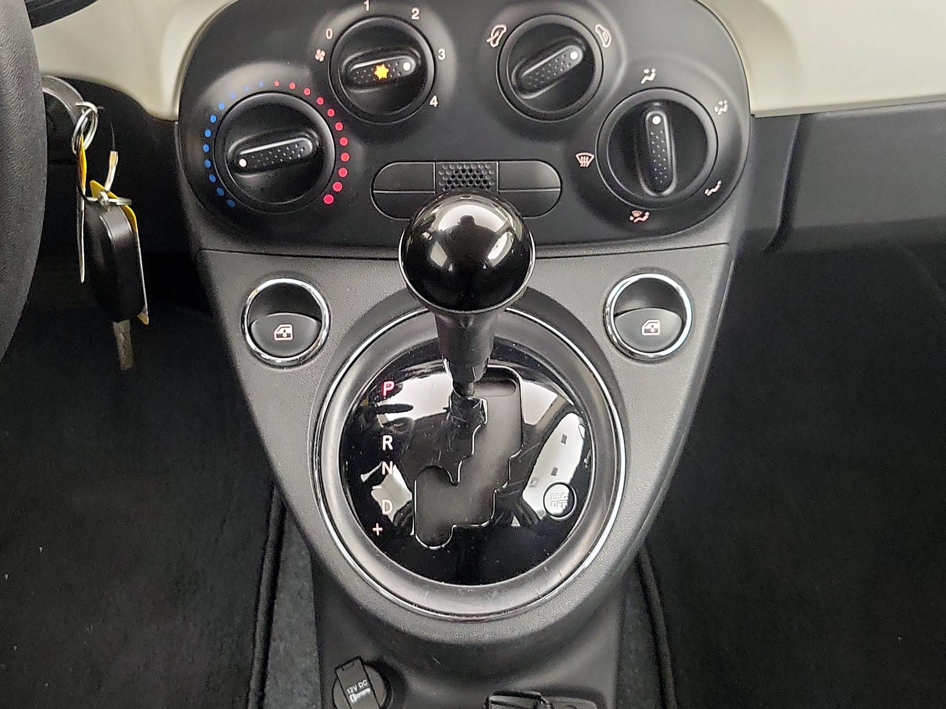 Thumbnail: 2015 Fiat 500 - 15