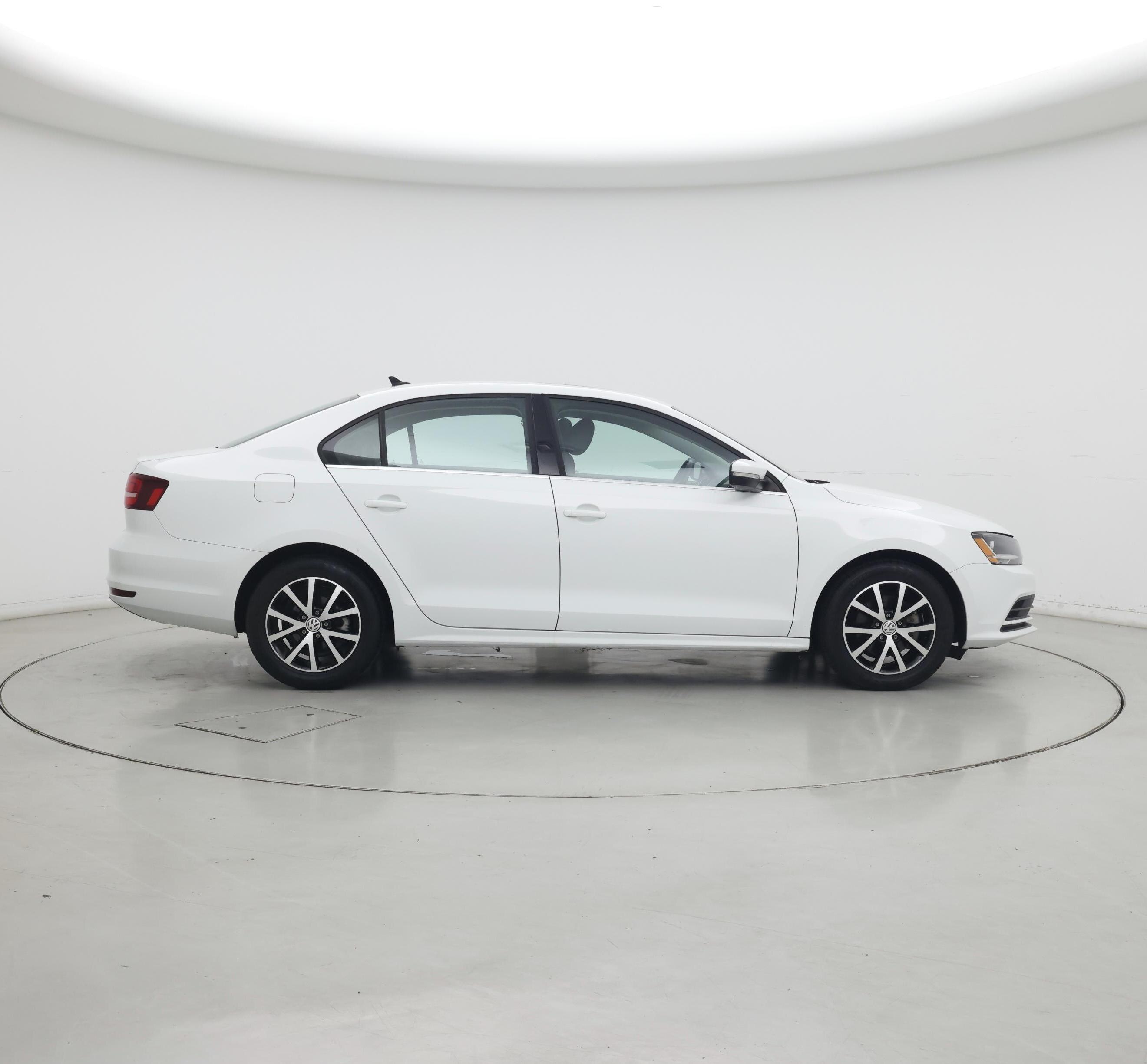 Thumbnail: 2018 Volkswagen Jetta - 7