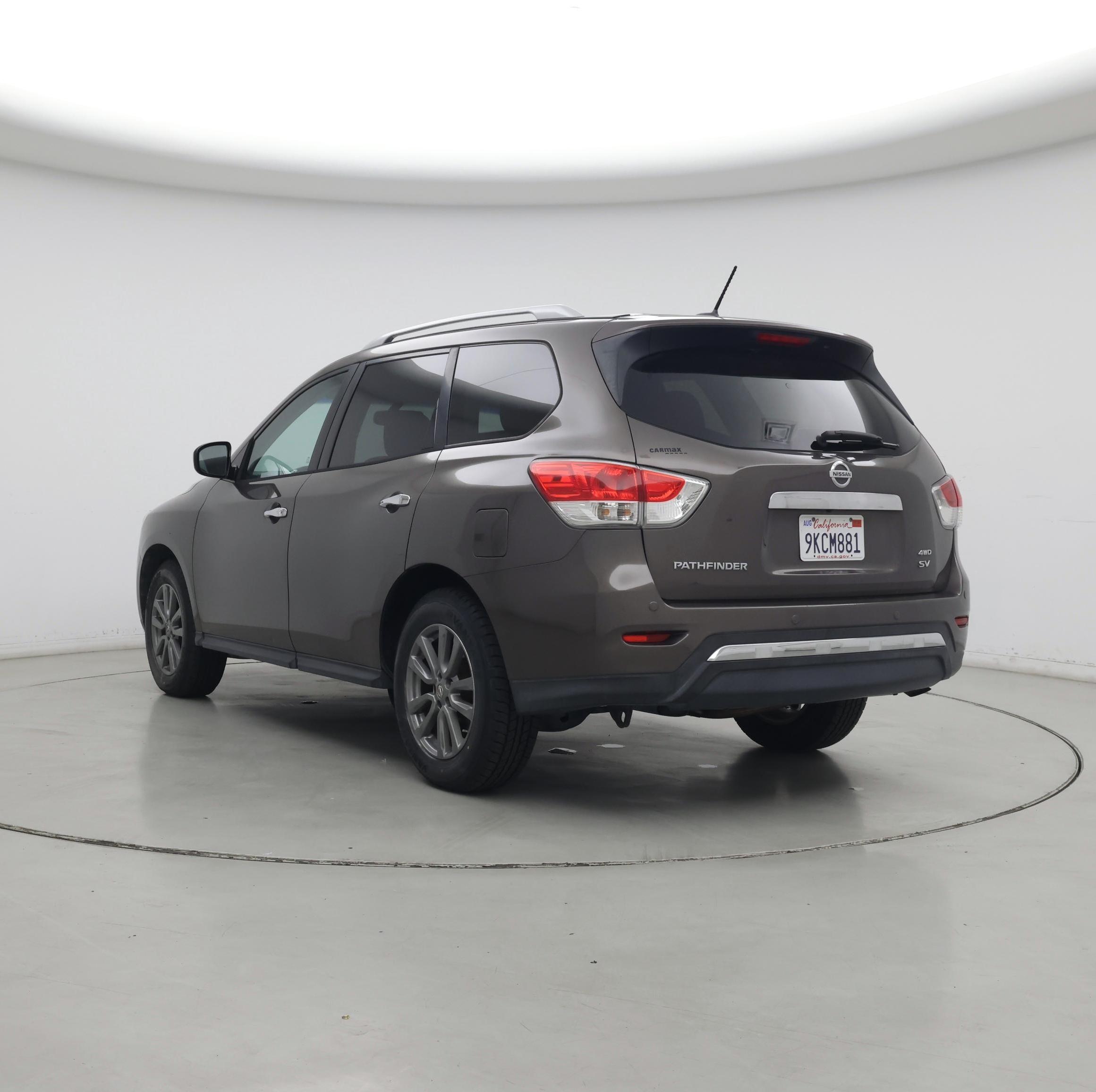 Thumbnail: 2016 Nissan Pathfinder - 2