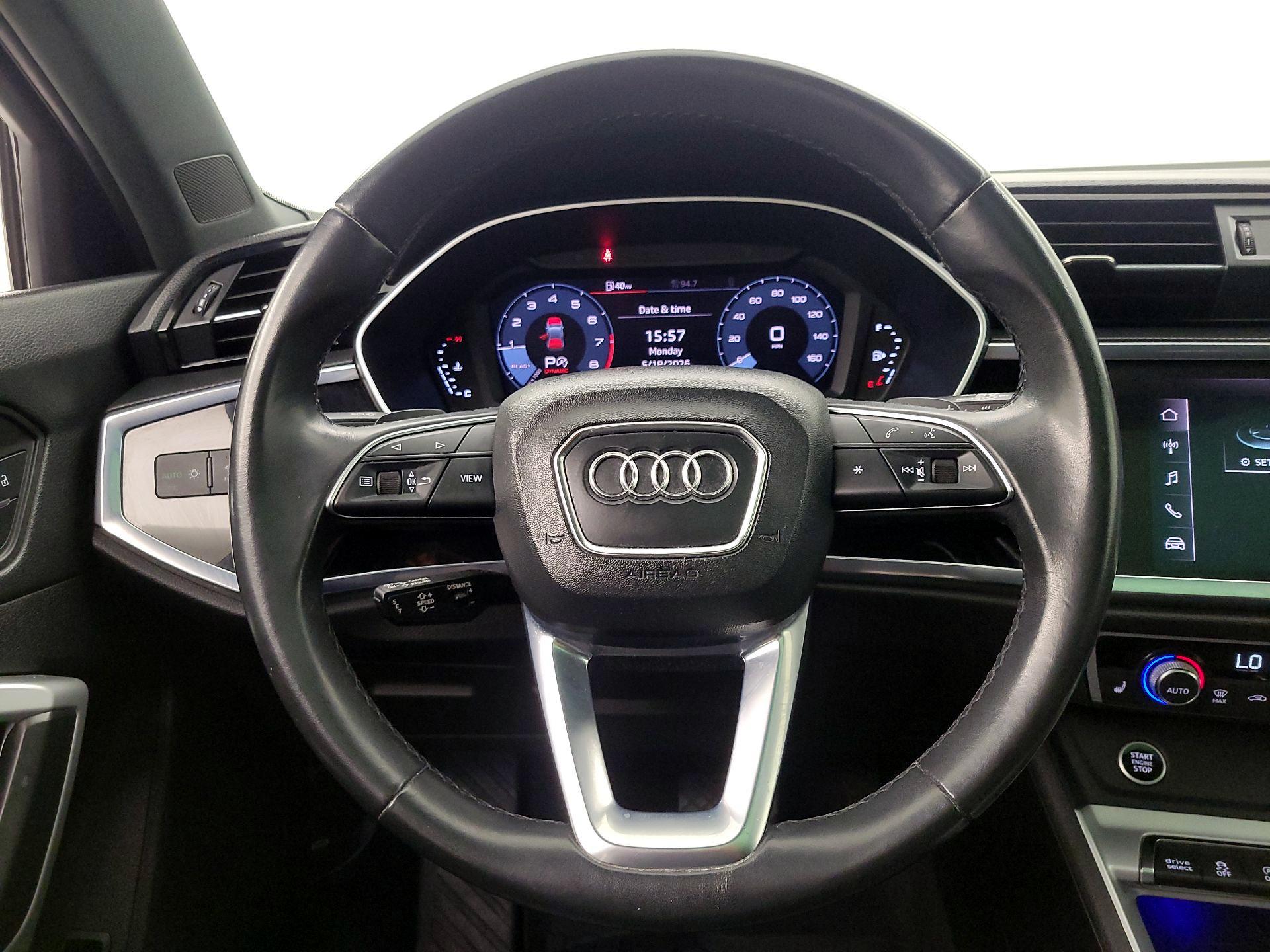 Thumbnail: 2021 Audi Q3 - 10
