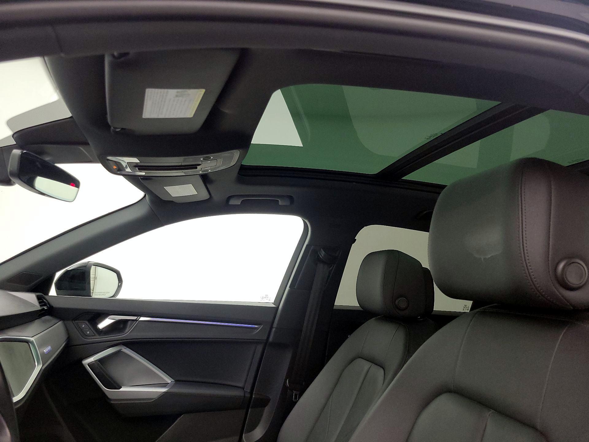 Thumbnail: 2021 Audi Q3 - 19