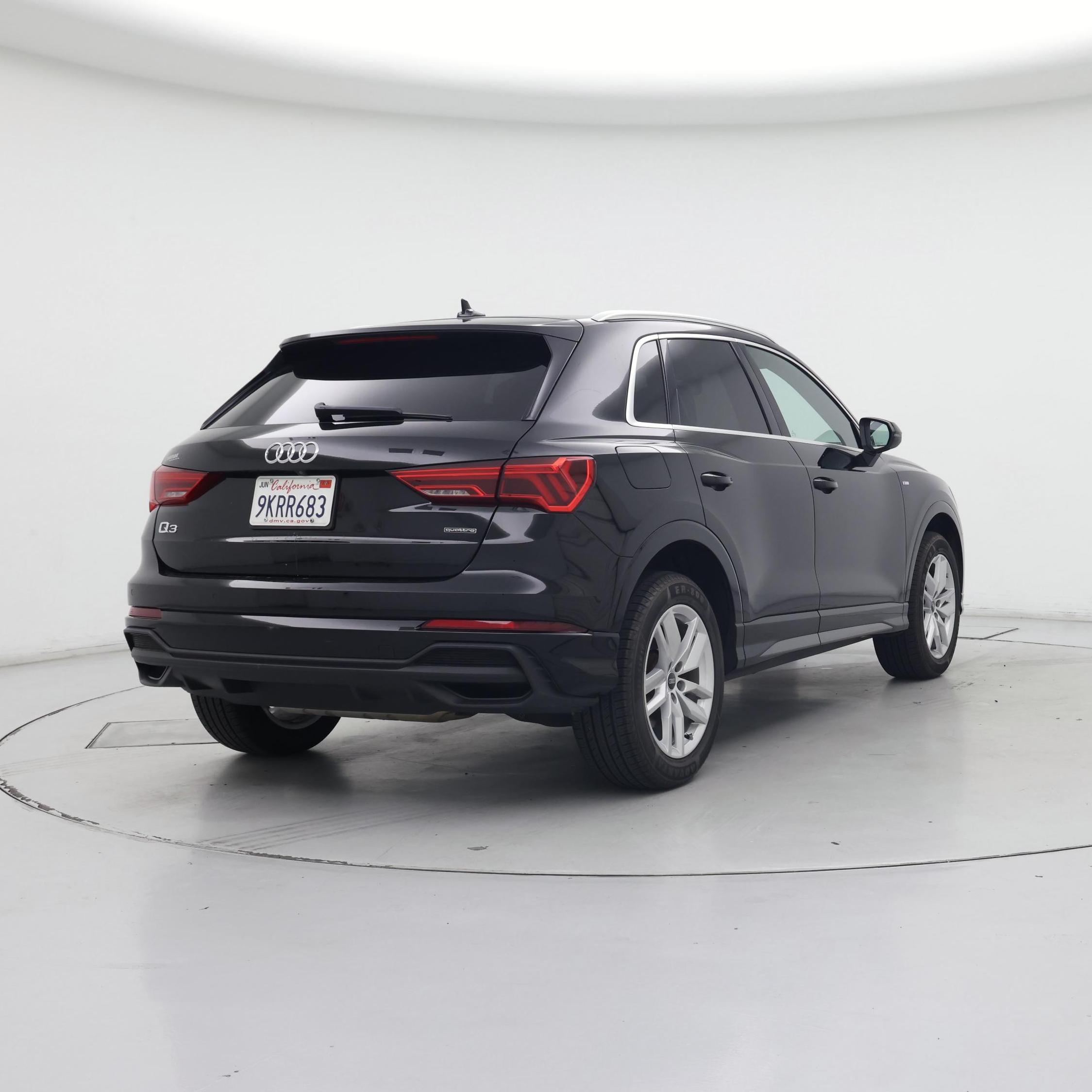 Thumbnail: 2021 Audi Q3 - 8