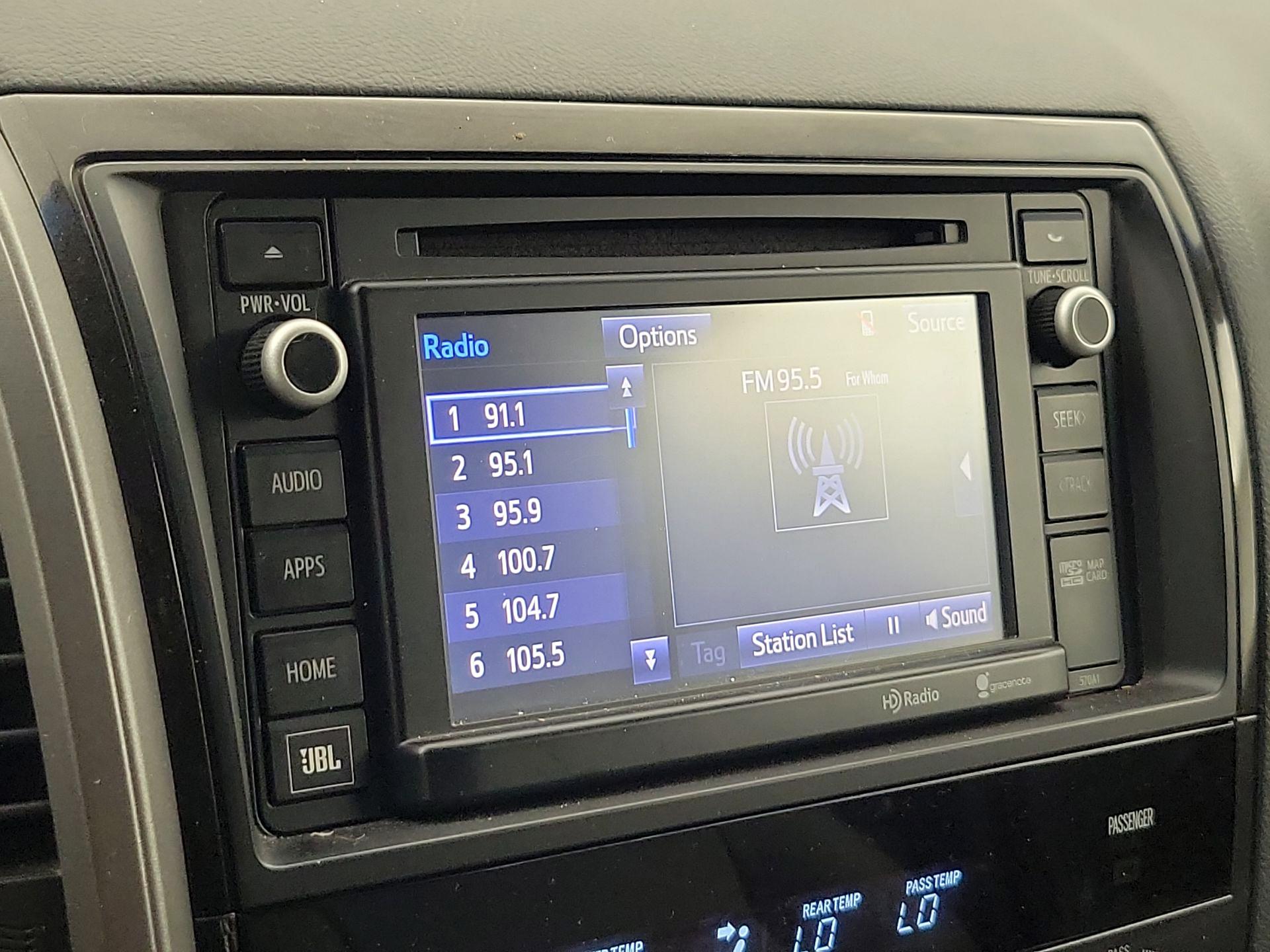 Thumbnail: 2014 Toyota Sequoia - 16