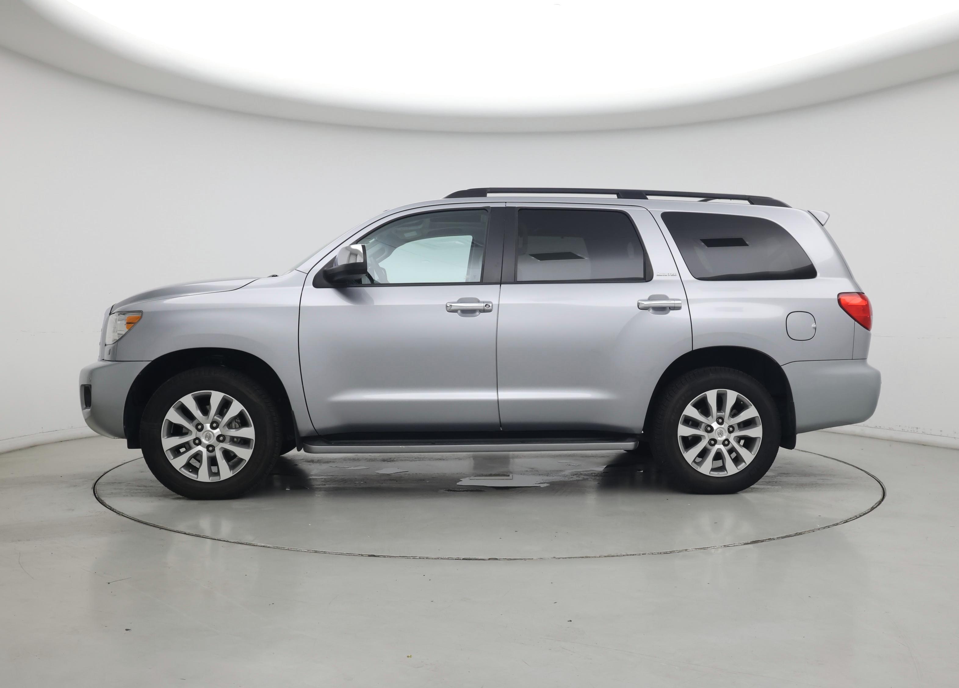 Thumbnail: 2014 Toyota Sequoia - 3