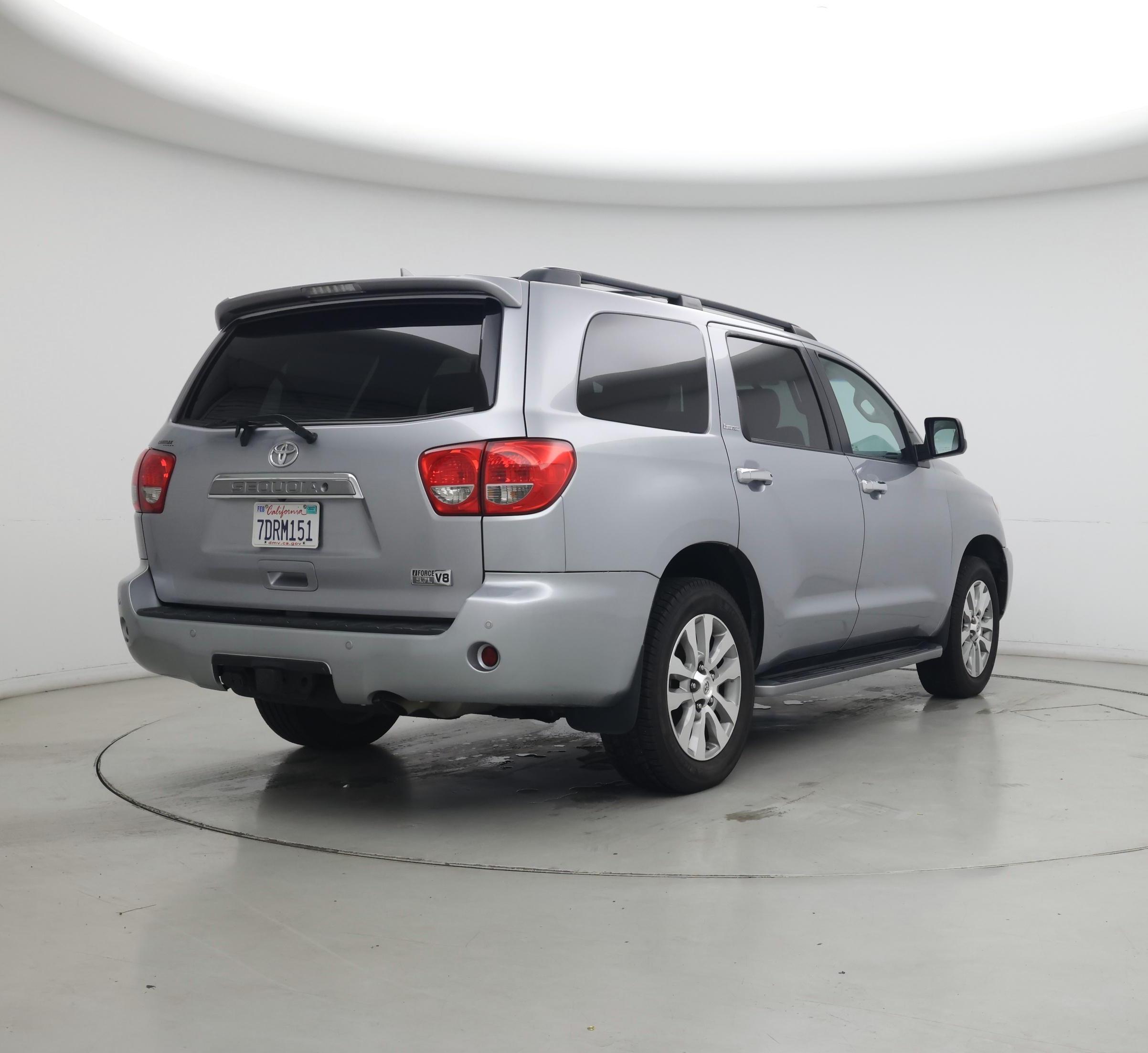 Thumbnail: 2014 Toyota Sequoia - 8