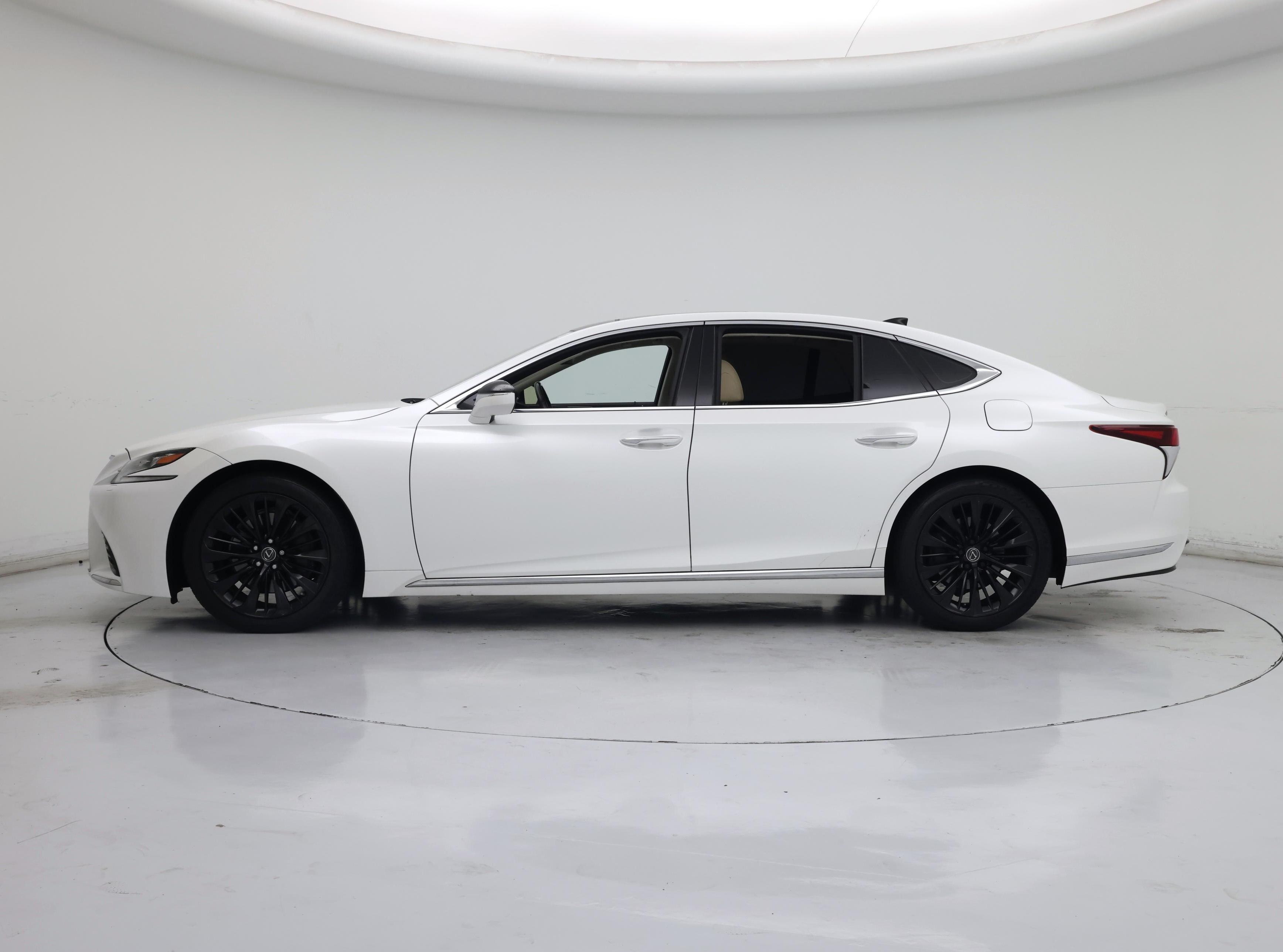 Thumbnail: 2019 Lexus LS - 3