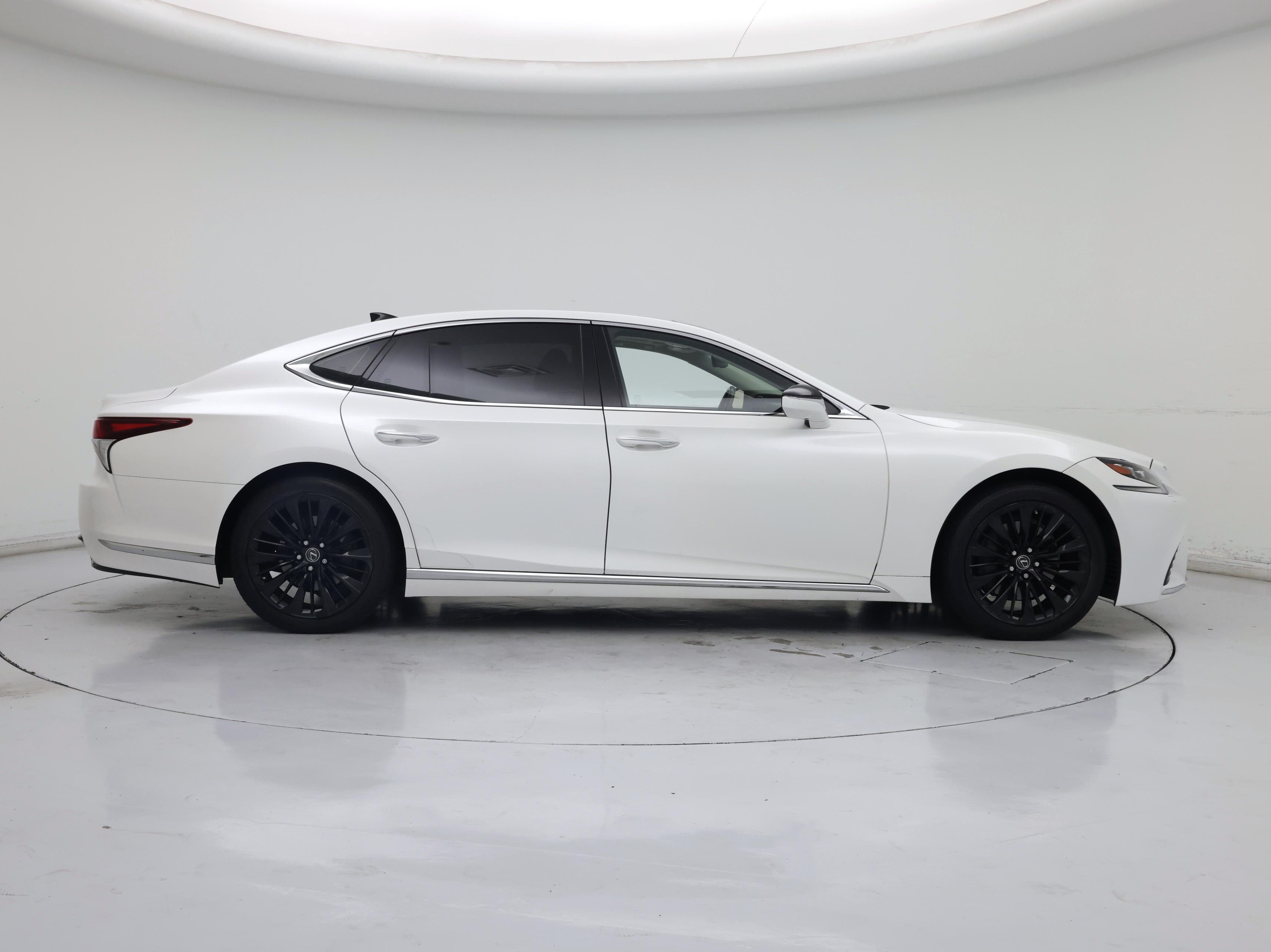 Thumbnail: 2019 Lexus LS - 7