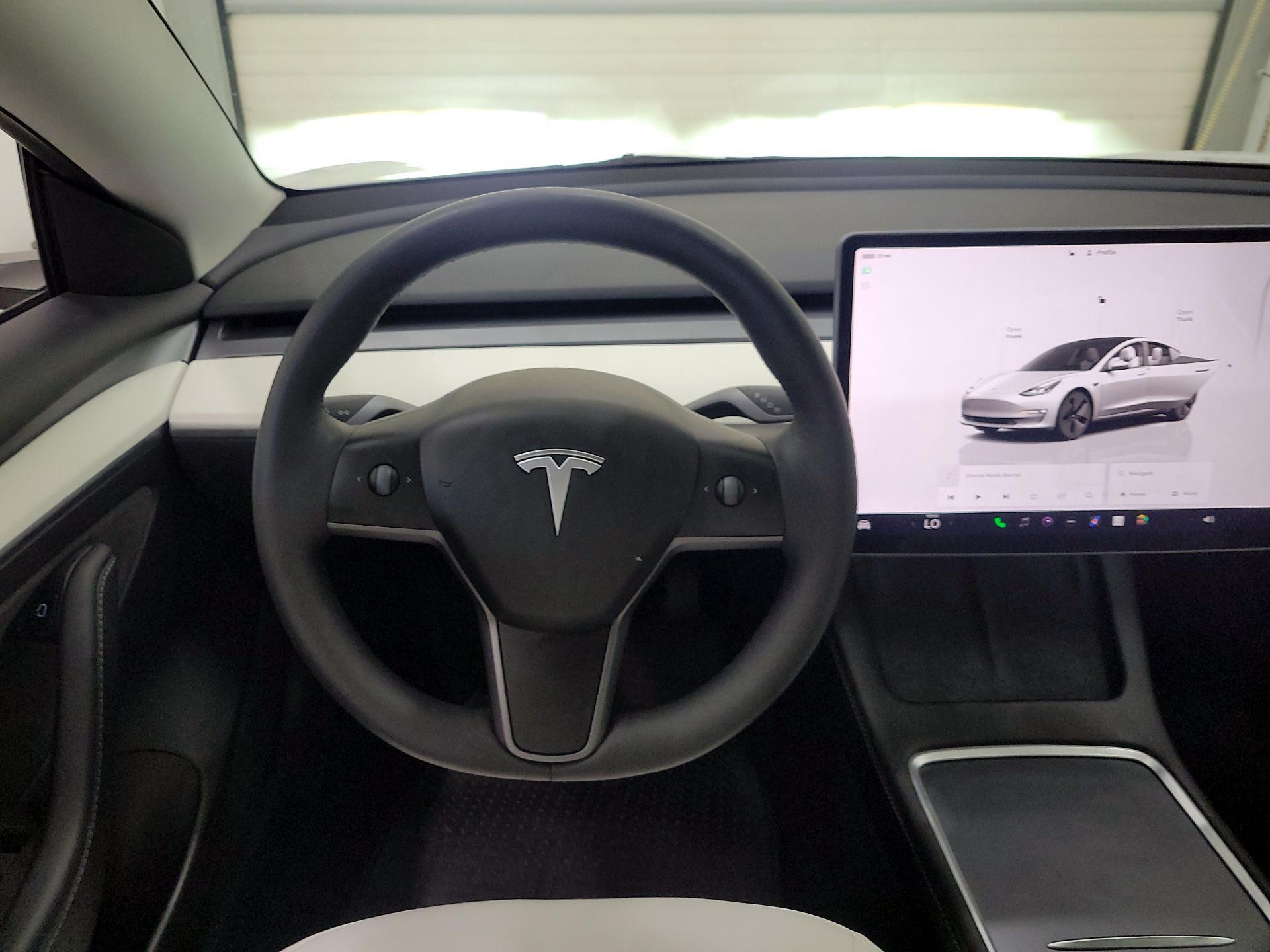 Thumbnail: 2023 Tesla Model 3 - 10