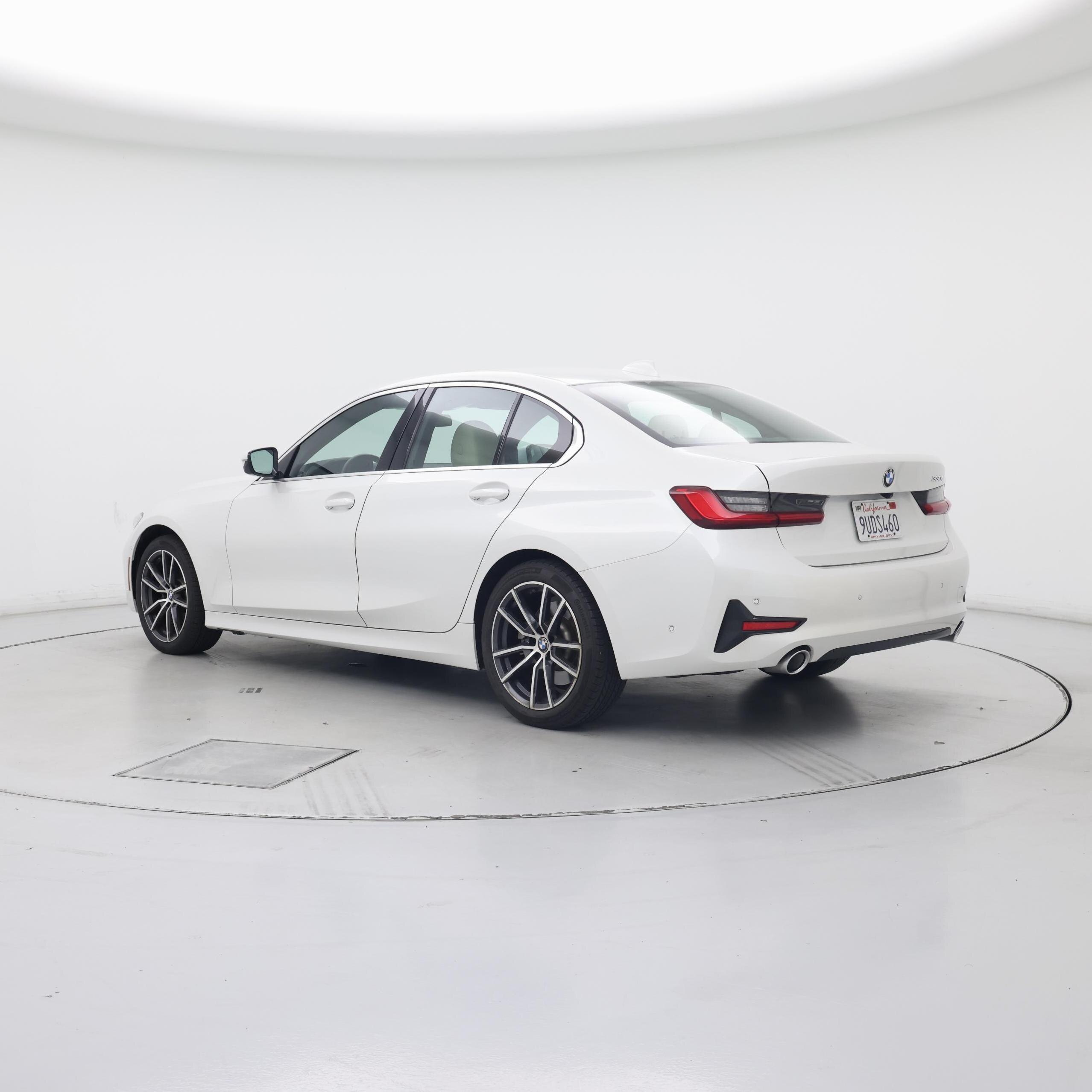Thumbnail: 2021 BMW 3 Series - 2