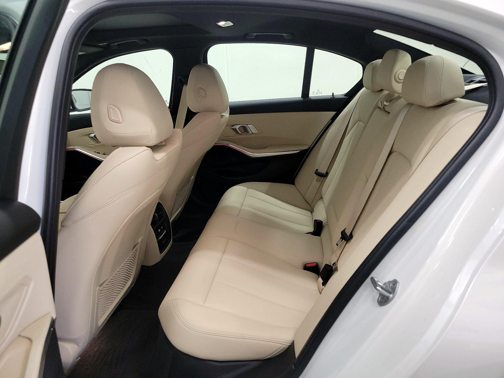Thumbnail: 2021 BMW 3 Series - 19