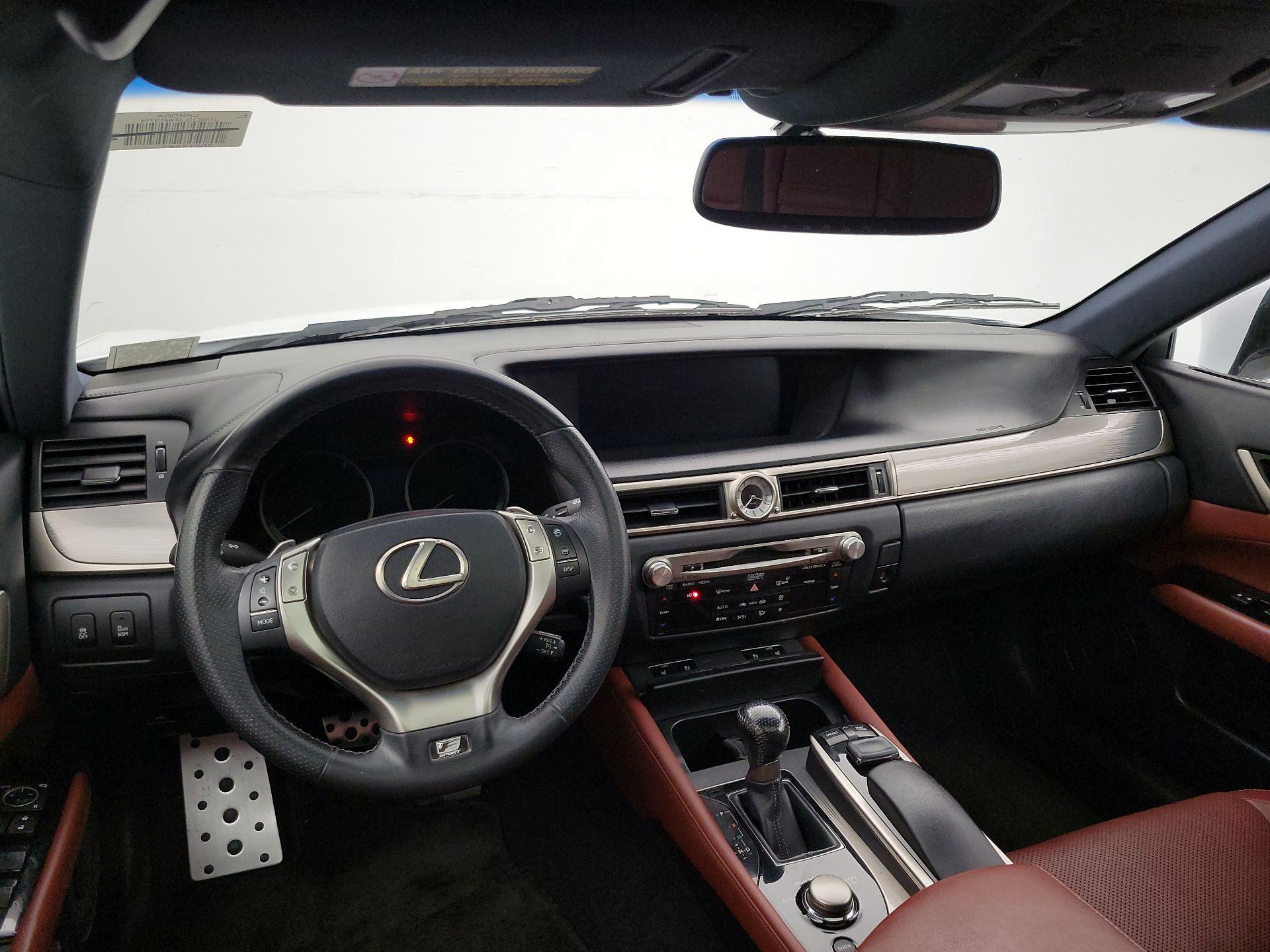 Thumbnail: 2015 Lexus GS - 9