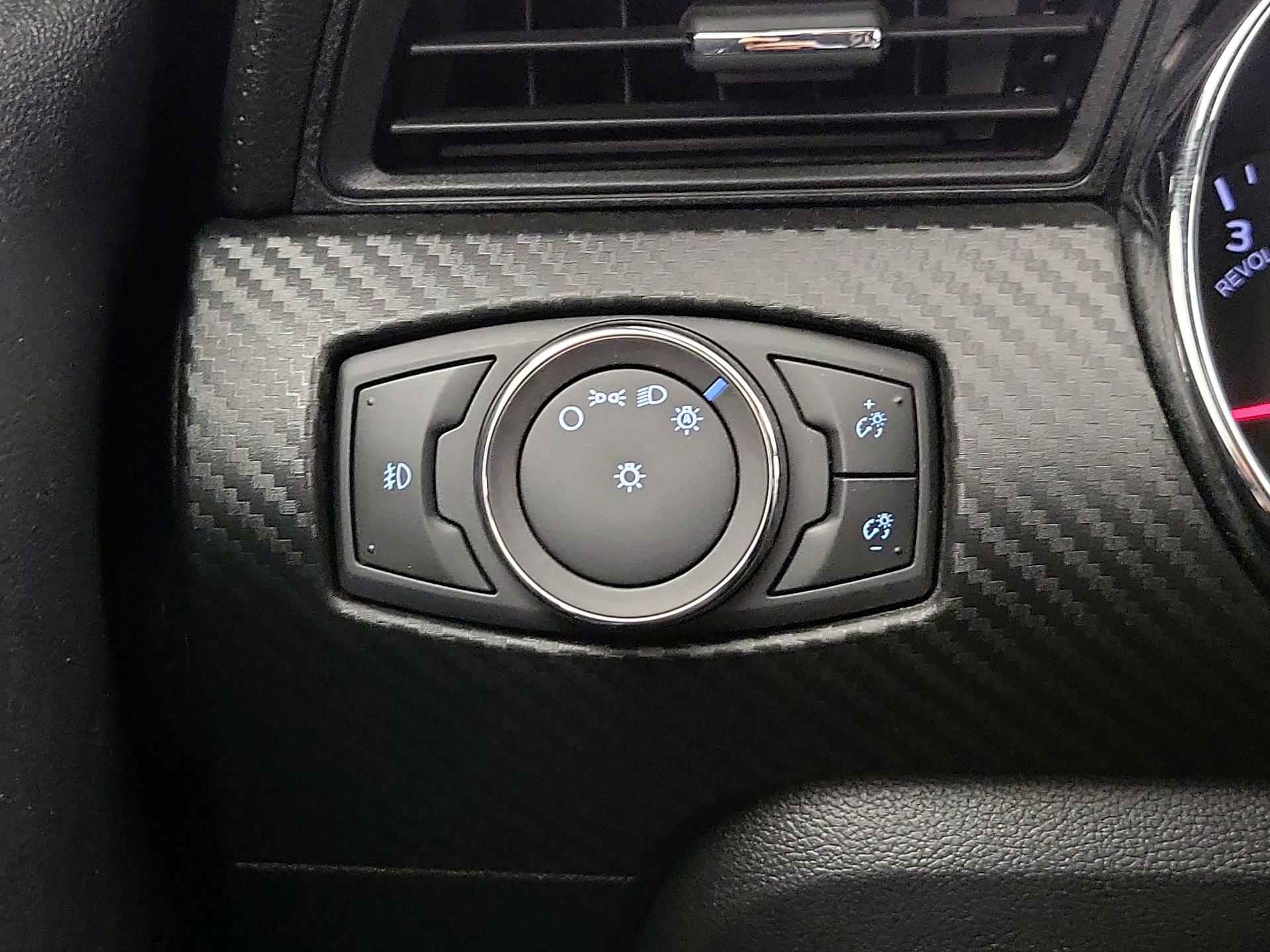 Thumbnail: 2015 Ford Mustang - 13