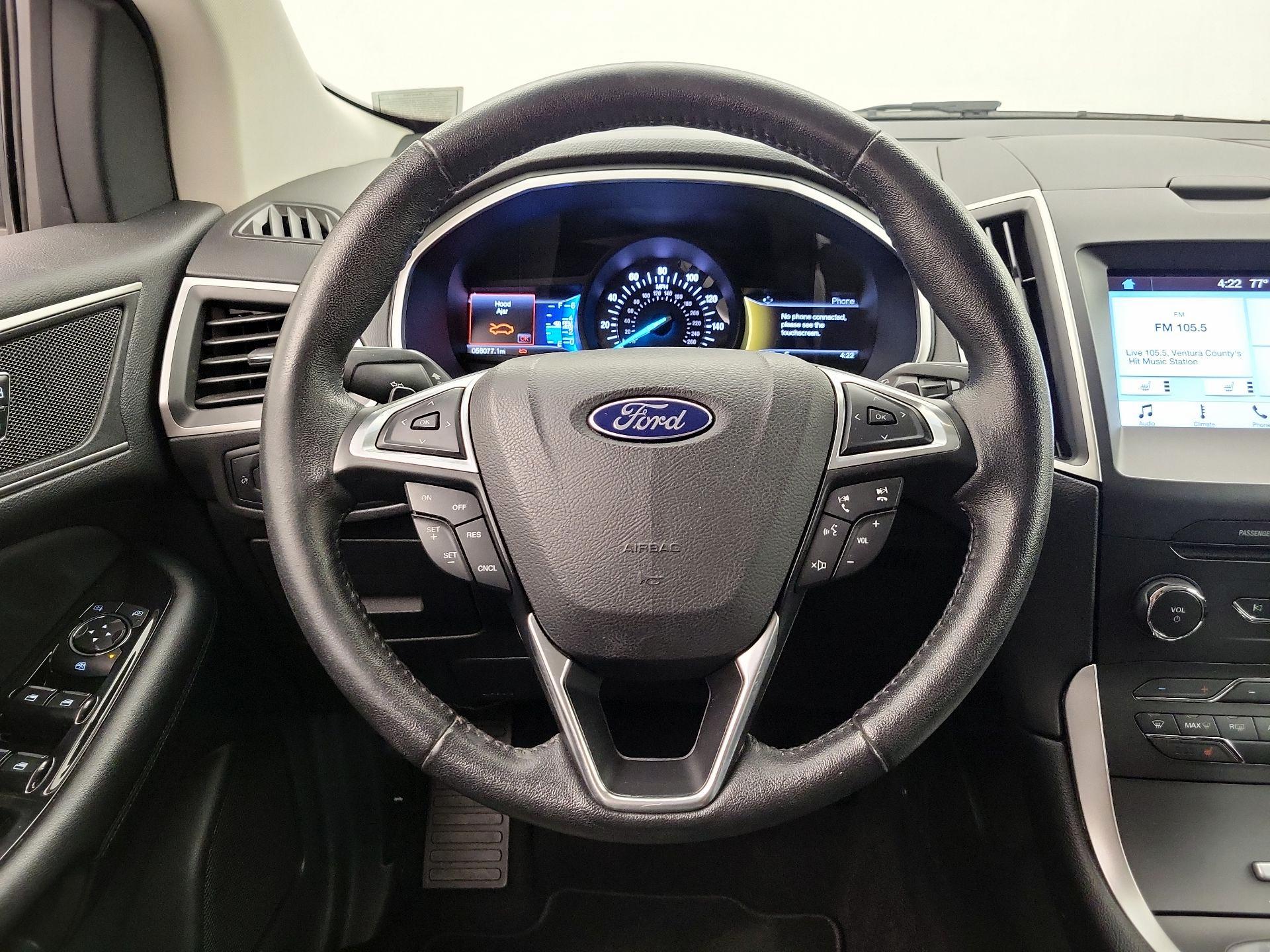 Thumbnail: 2016 Ford Edge - 10