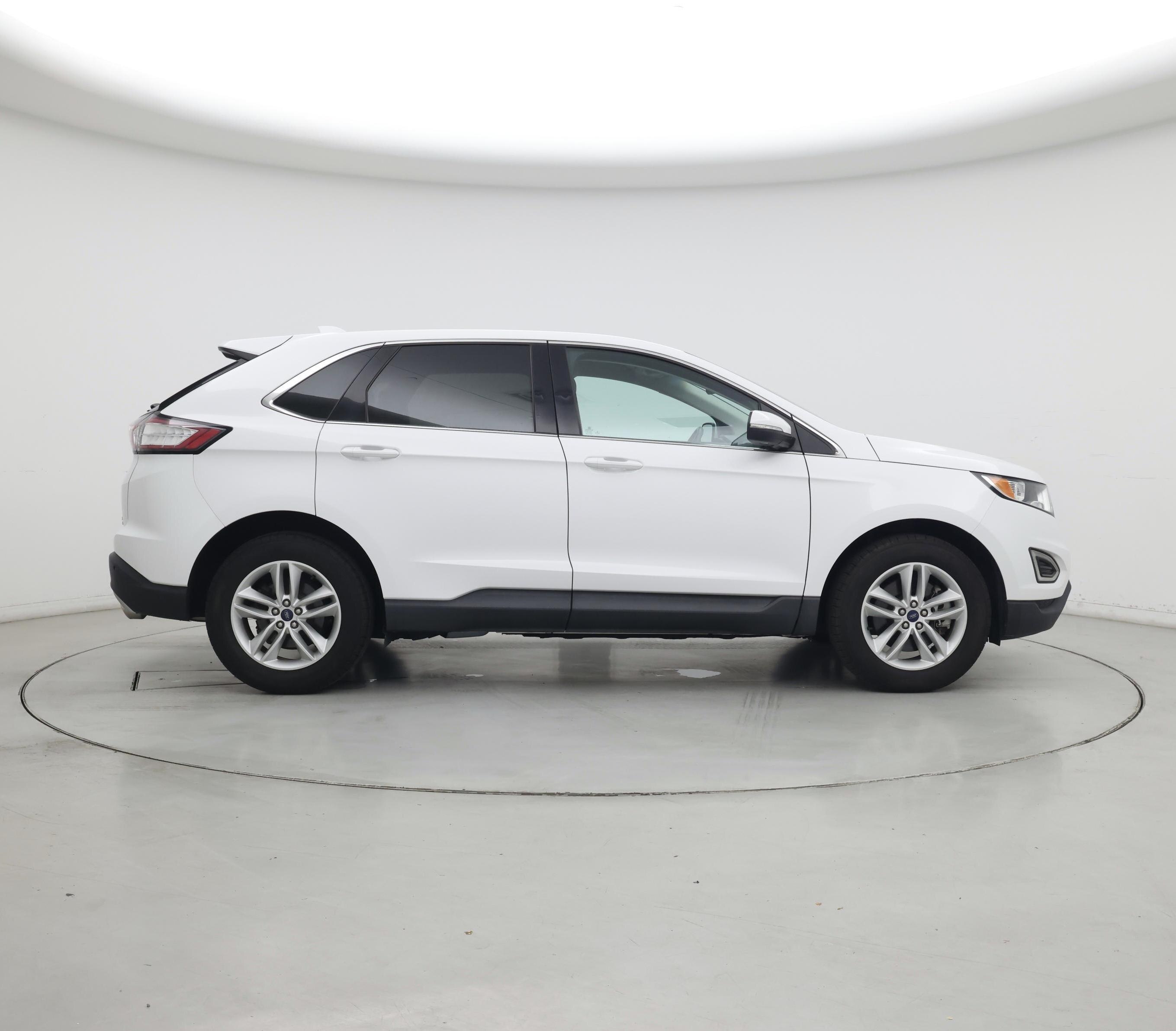Thumbnail: 2016 Ford Edge - 7