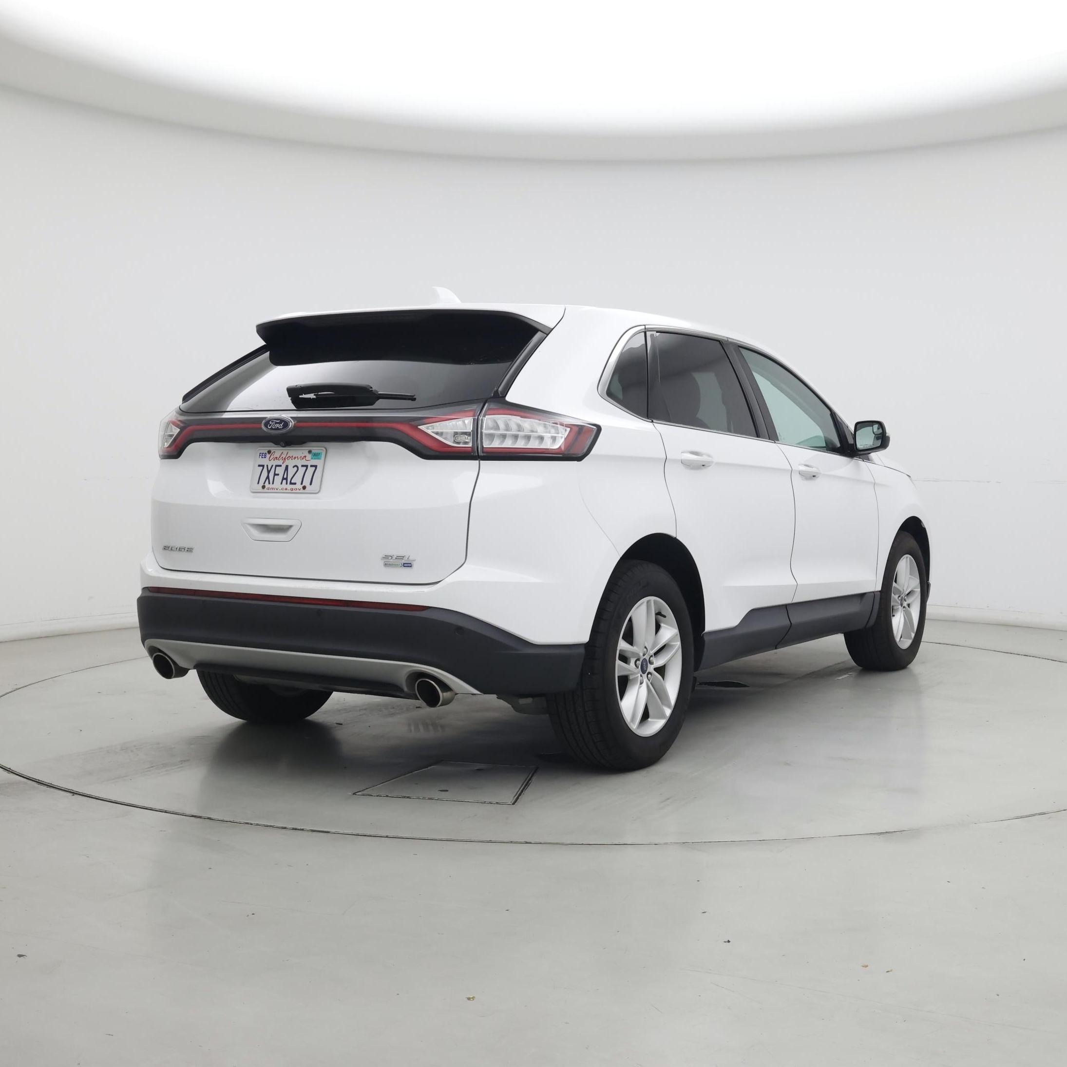 Thumbnail: 2016 Ford Edge - 8