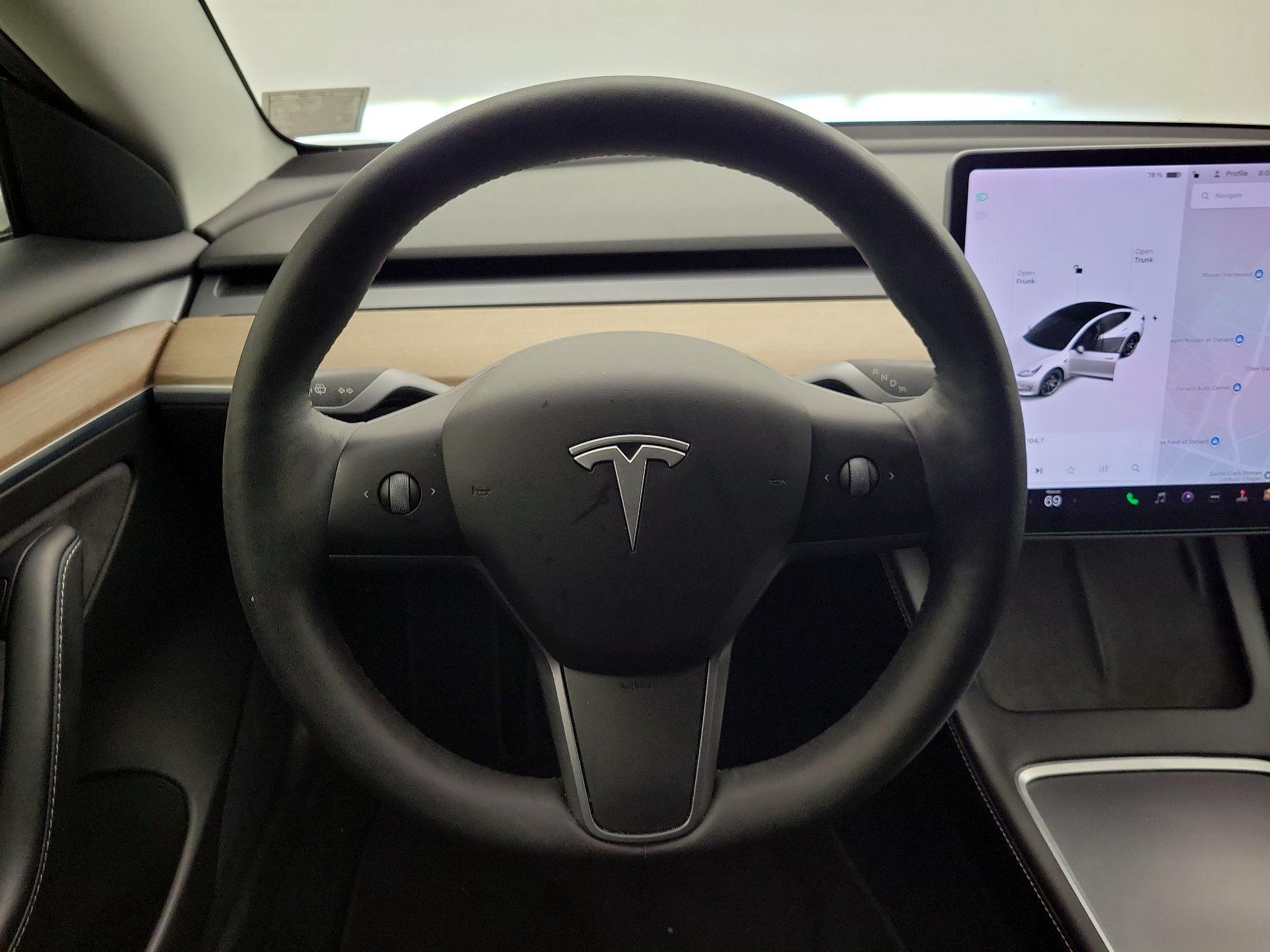 Thumbnail: 2021 Tesla Model 3 - 10