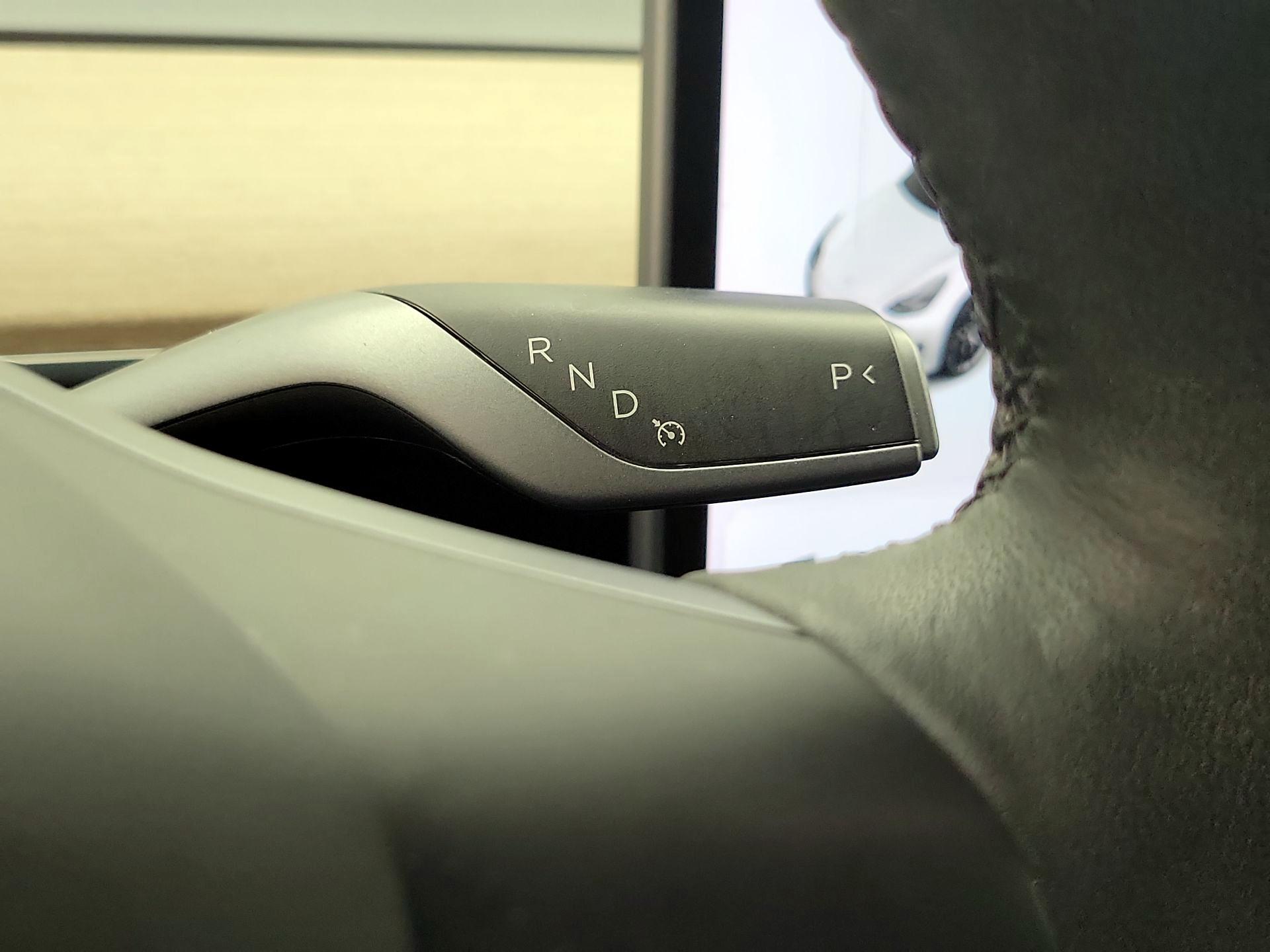 Thumbnail: 2021 Tesla Model 3 - 17