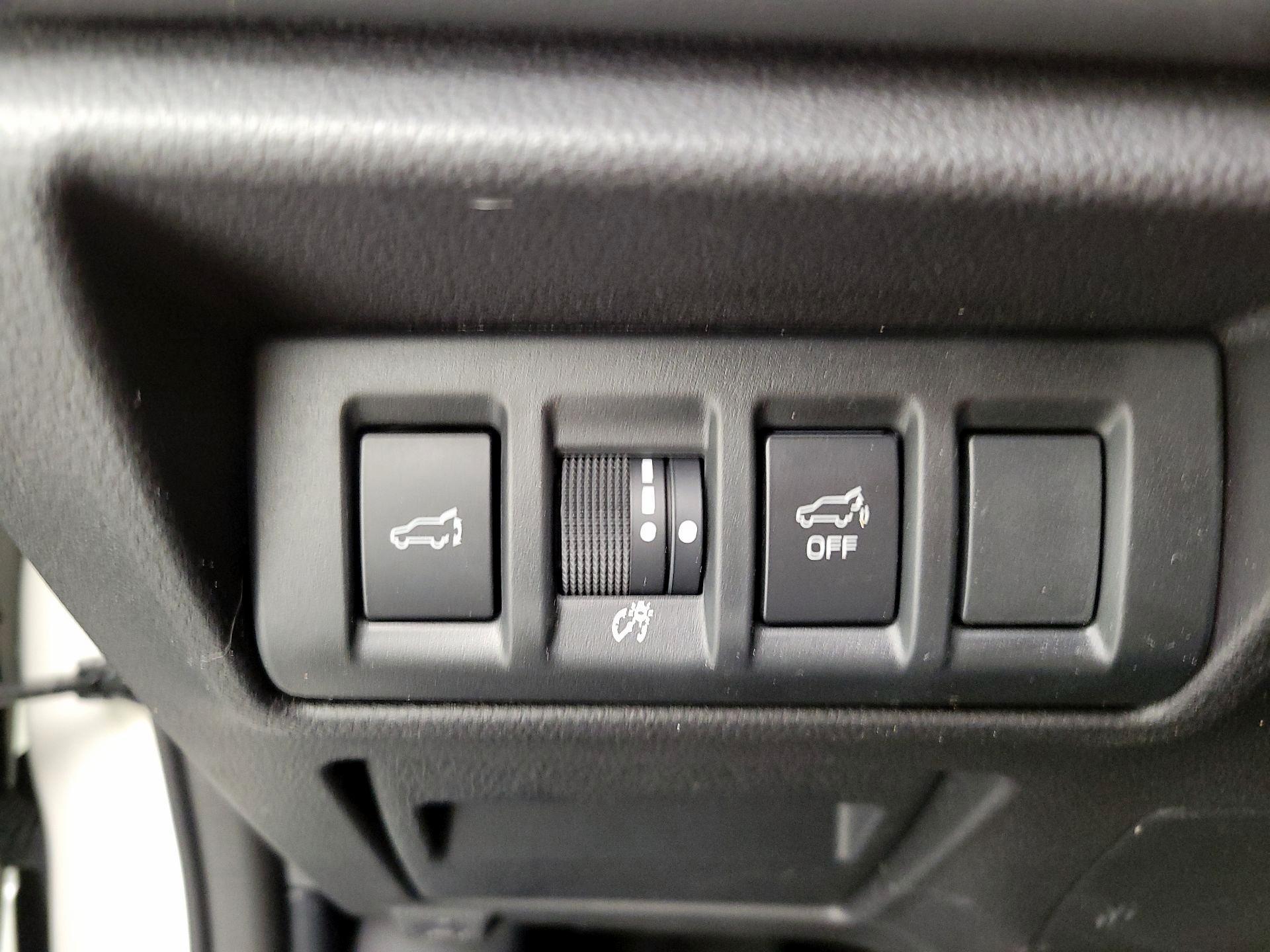 Thumbnail: 2023 Subaru Outback - 11