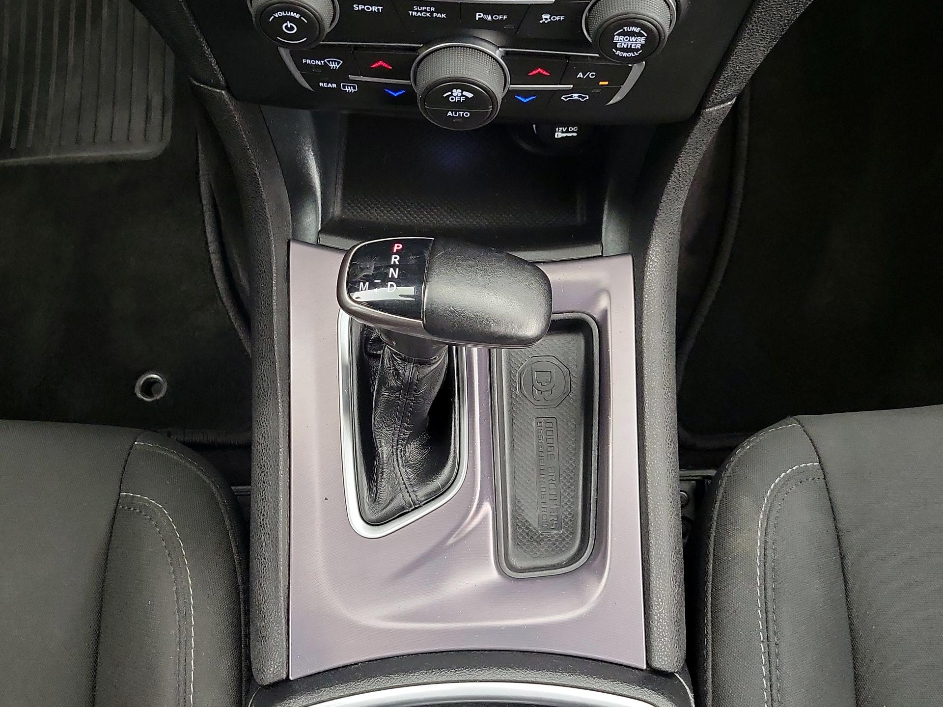 Thumbnail: 2019 Dodge Charger - 17