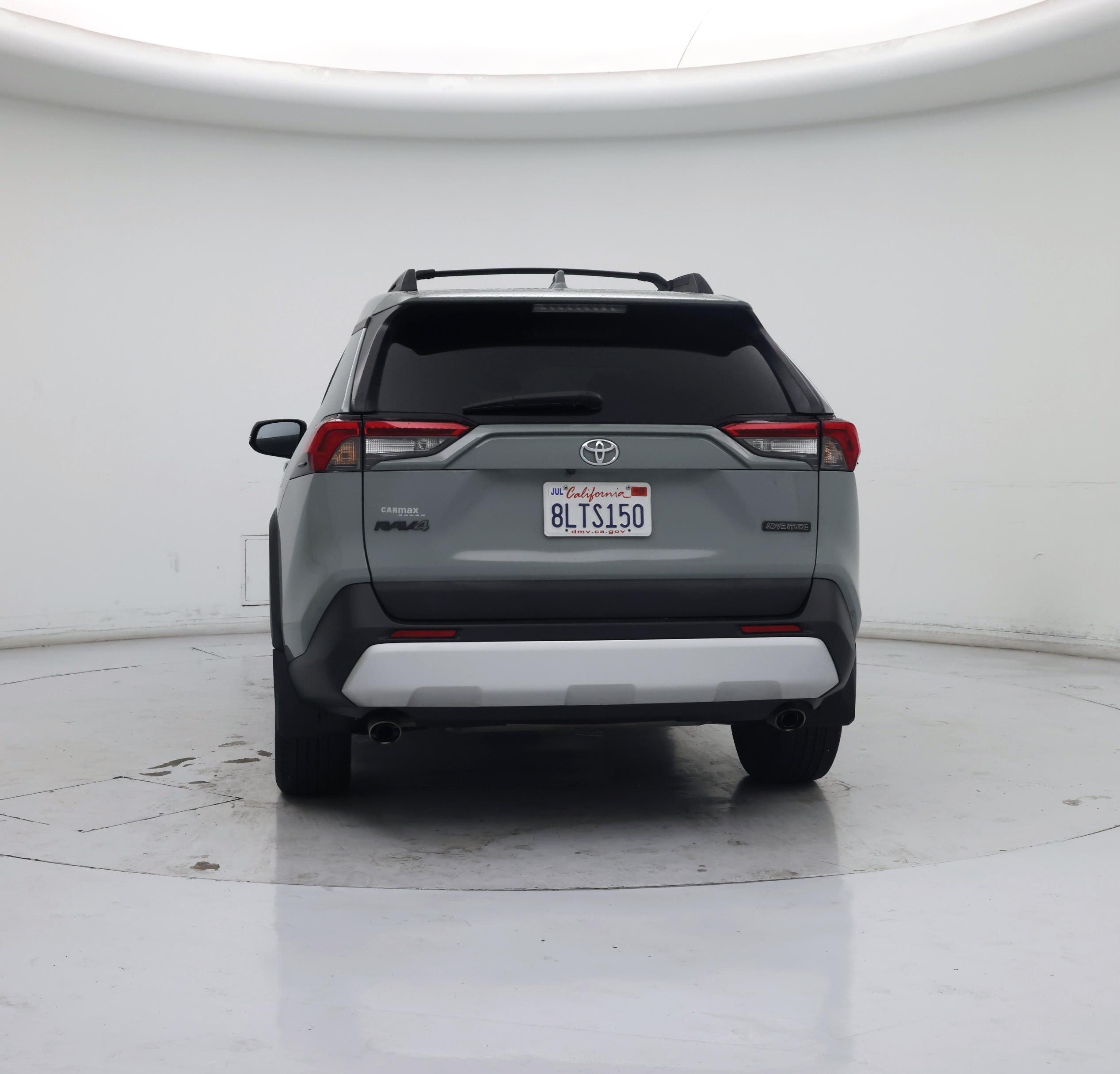 Thumbnail: 2019 Toyota RAV4 - 6