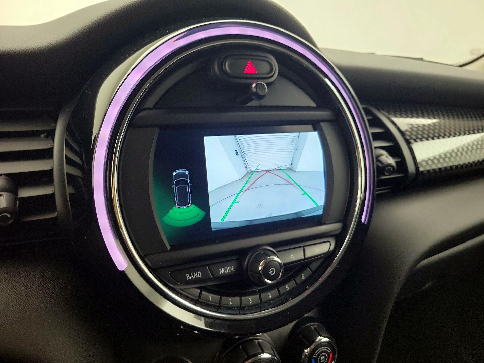 Thumbnail: 2019 MINI Cooper Hardtop - 14