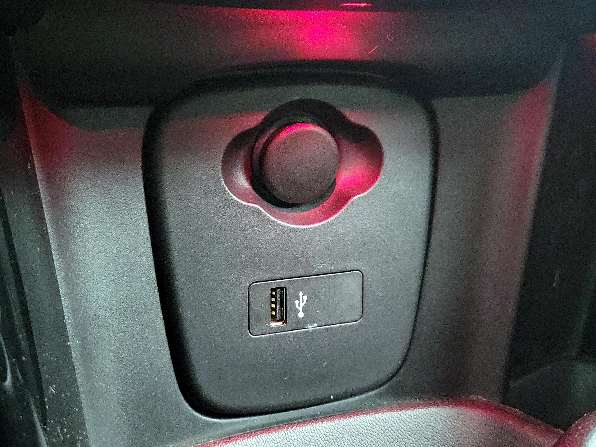 Thumbnail: 2019 MINI Cooper Hardtop - 18