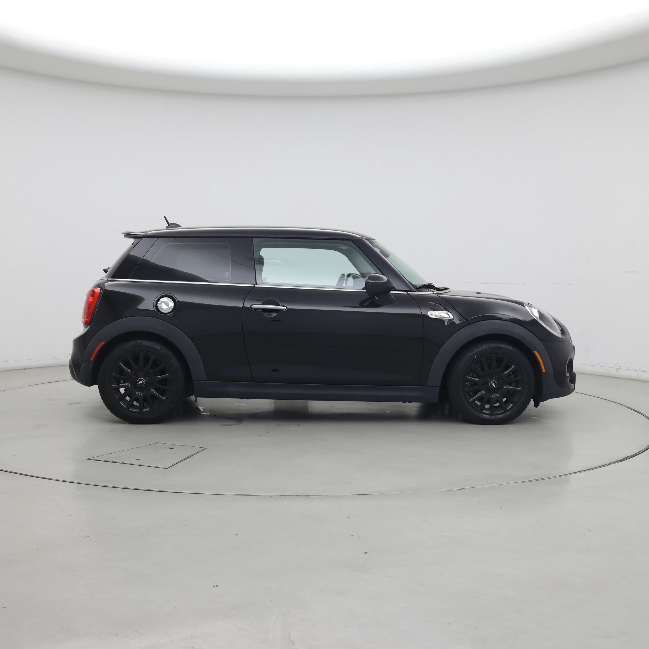 Thumbnail: 2019 MINI Cooper Hardtop - 7
