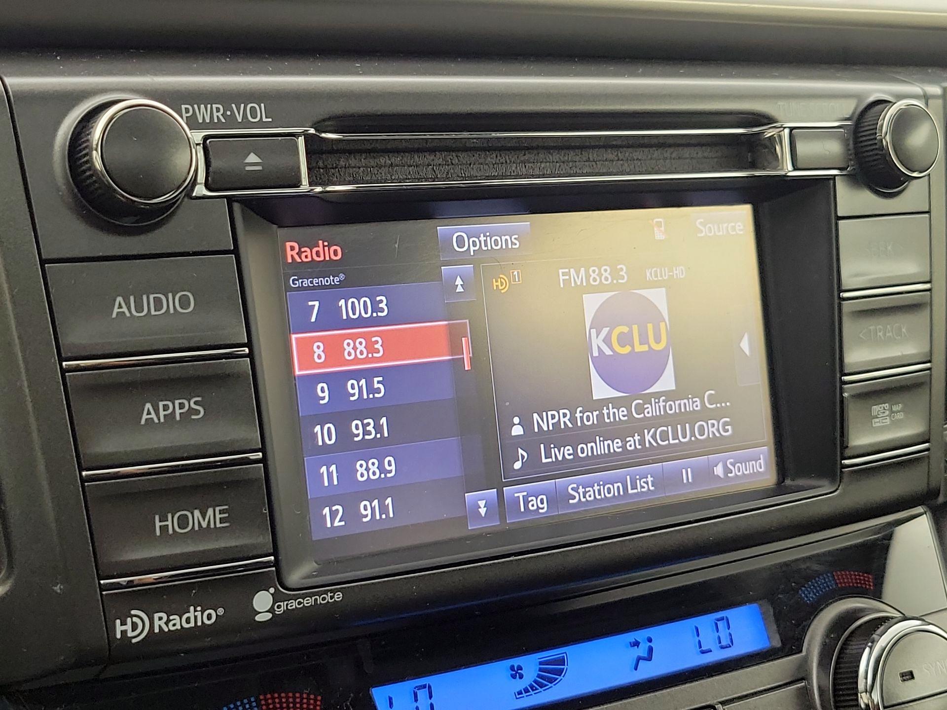 Thumbnail: 2015 Toyota RAV4 - 16