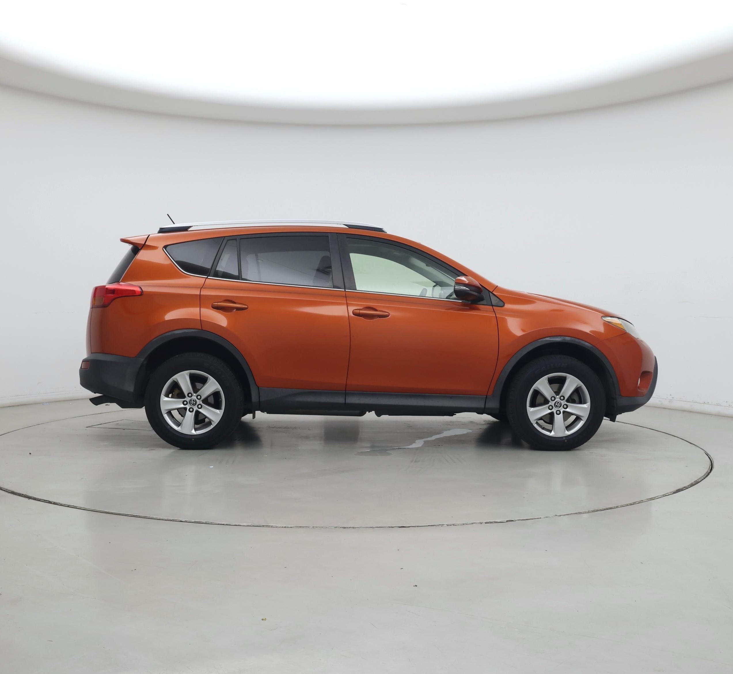 Thumbnail: 2015 Toyota RAV4 - 7