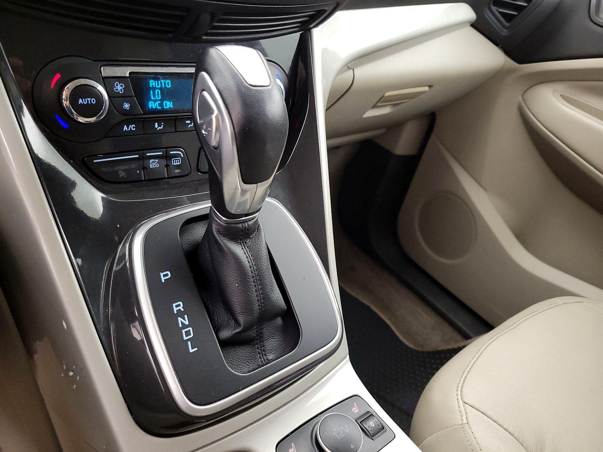 Thumbnail: 2016 Ford C-Max - 17