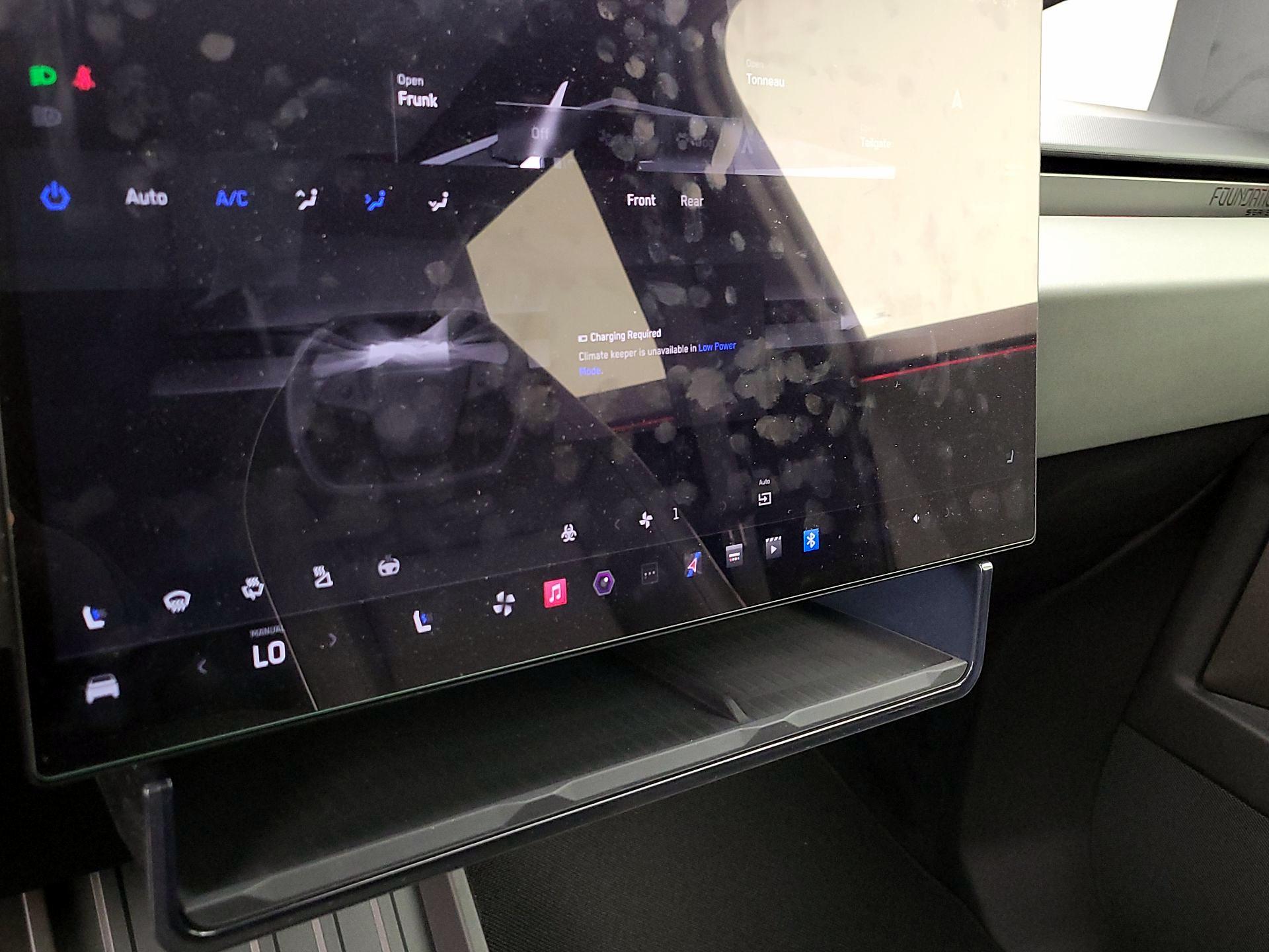 Thumbnail: 2024 Tesla Cybertruck - 14