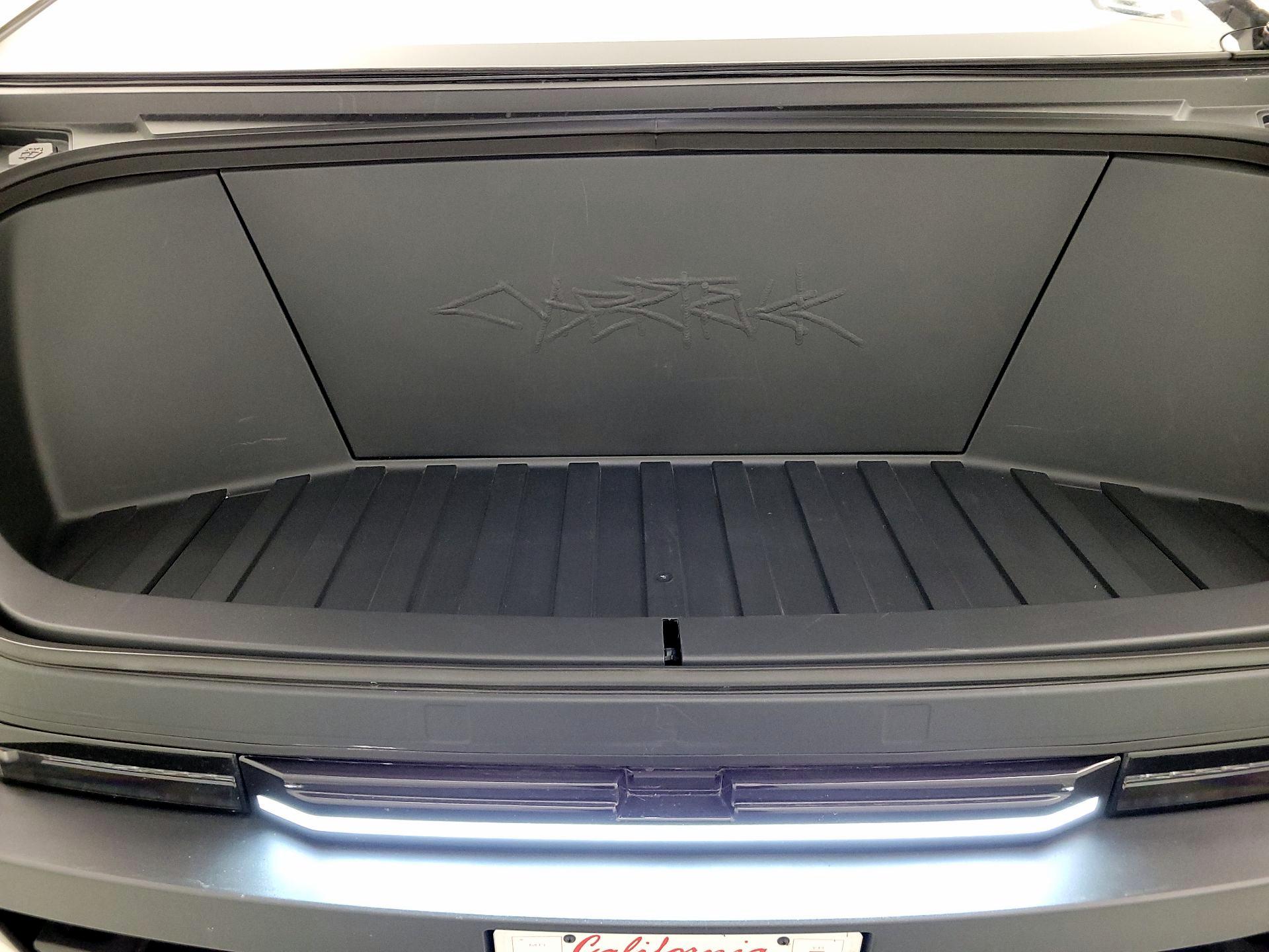 Thumbnail: 2024 Tesla Cybertruck - 19