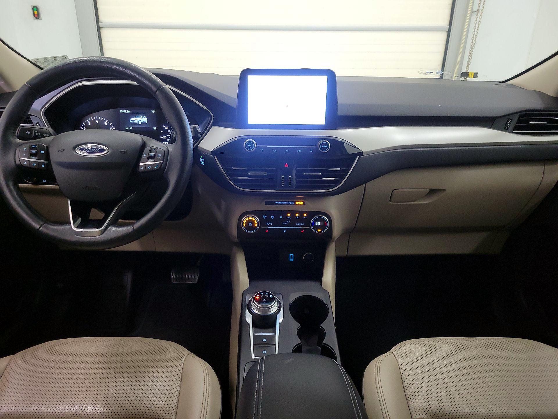 Thumbnail: 2020 Ford Escape - 9