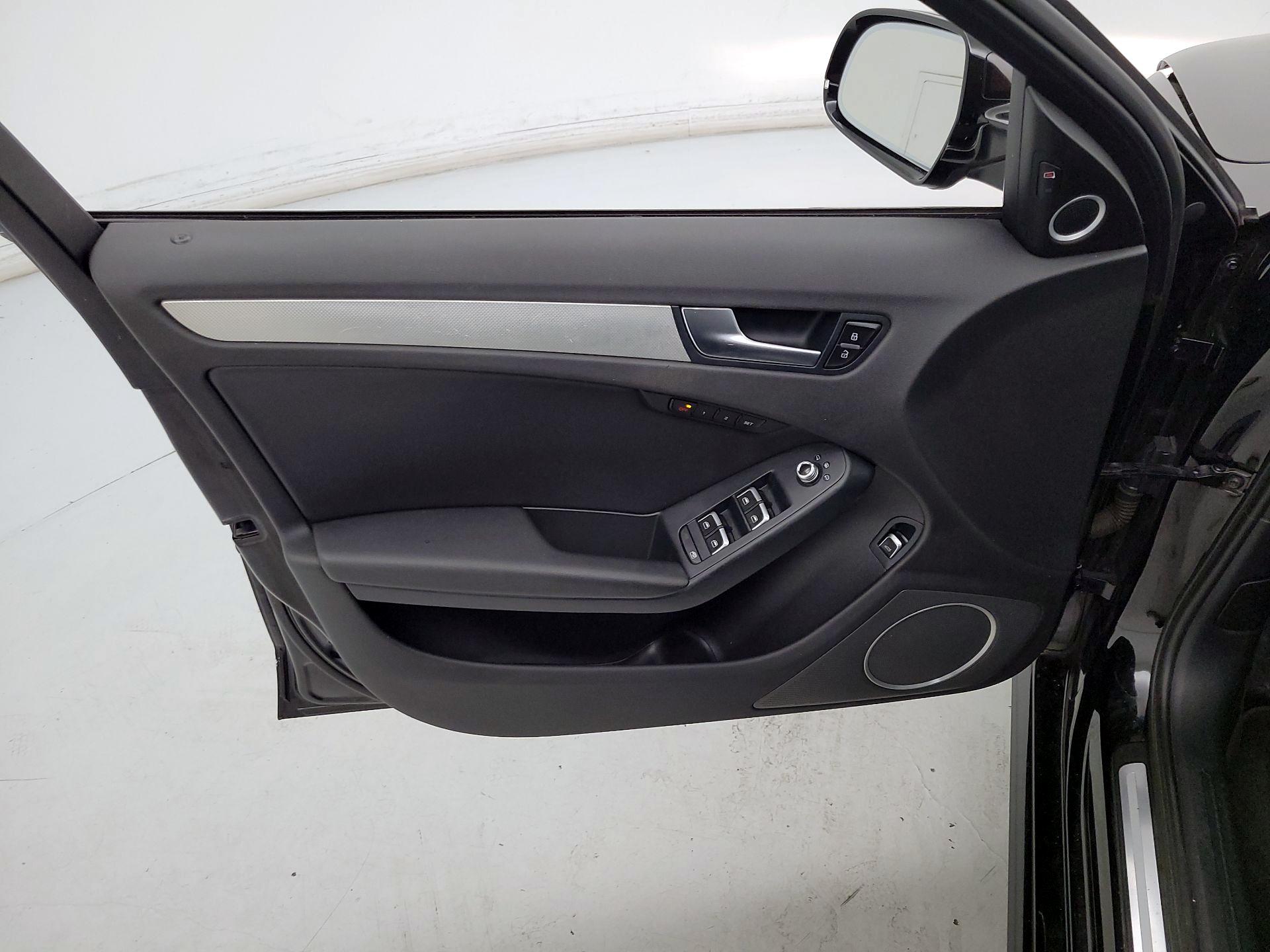 Thumbnail: 2016 Audi A4 - 12