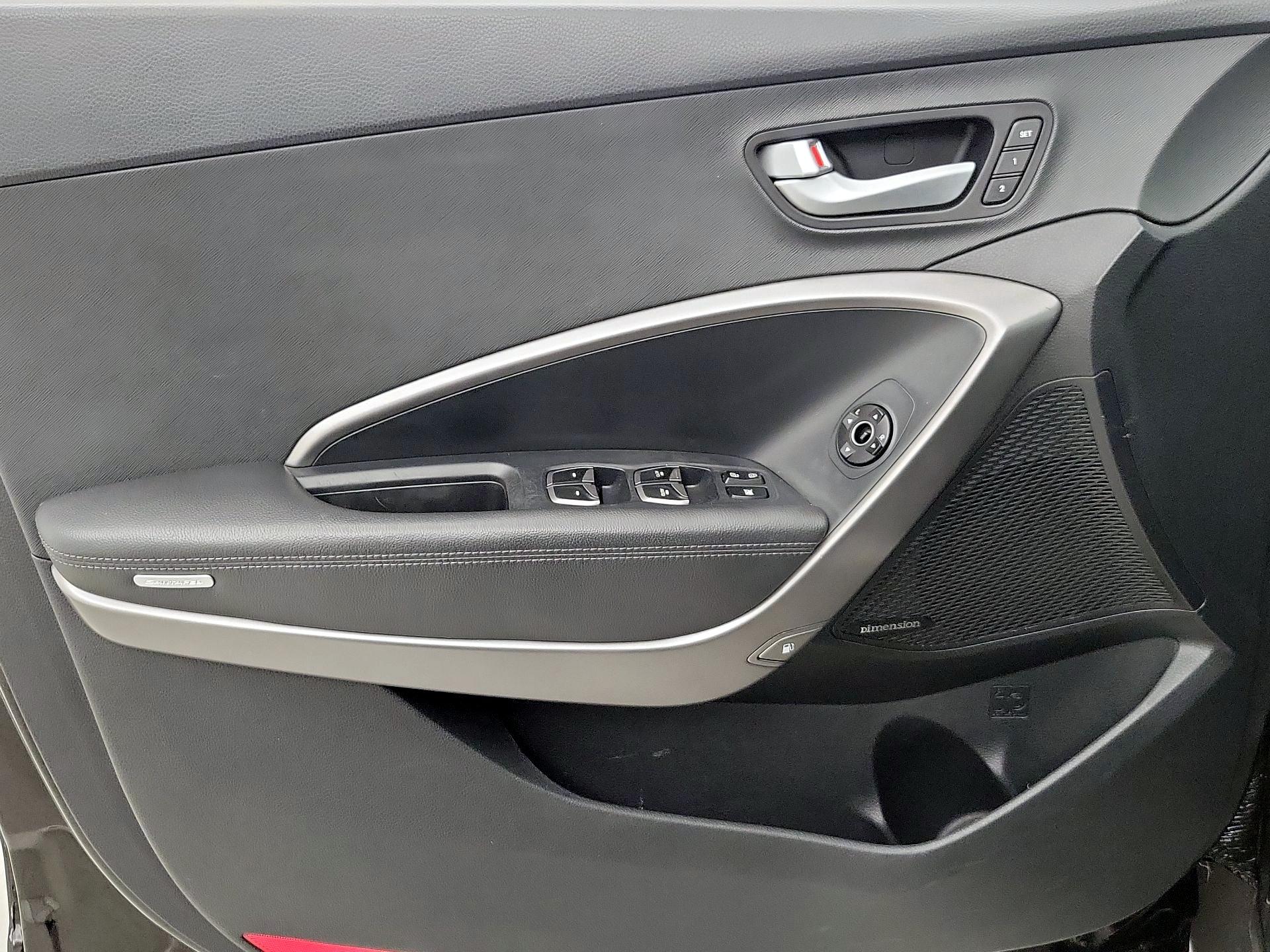 Thumbnail: 2015 Hyundai Santa Fe - 12