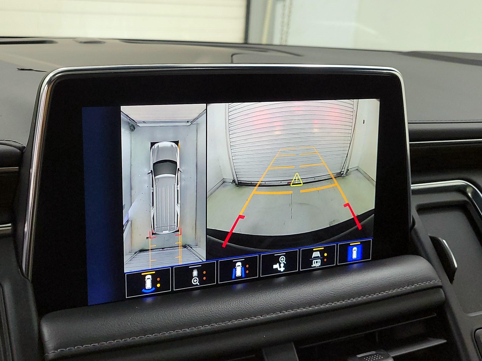 Thumbnail: 2022 Chevrolet Suburban - 14