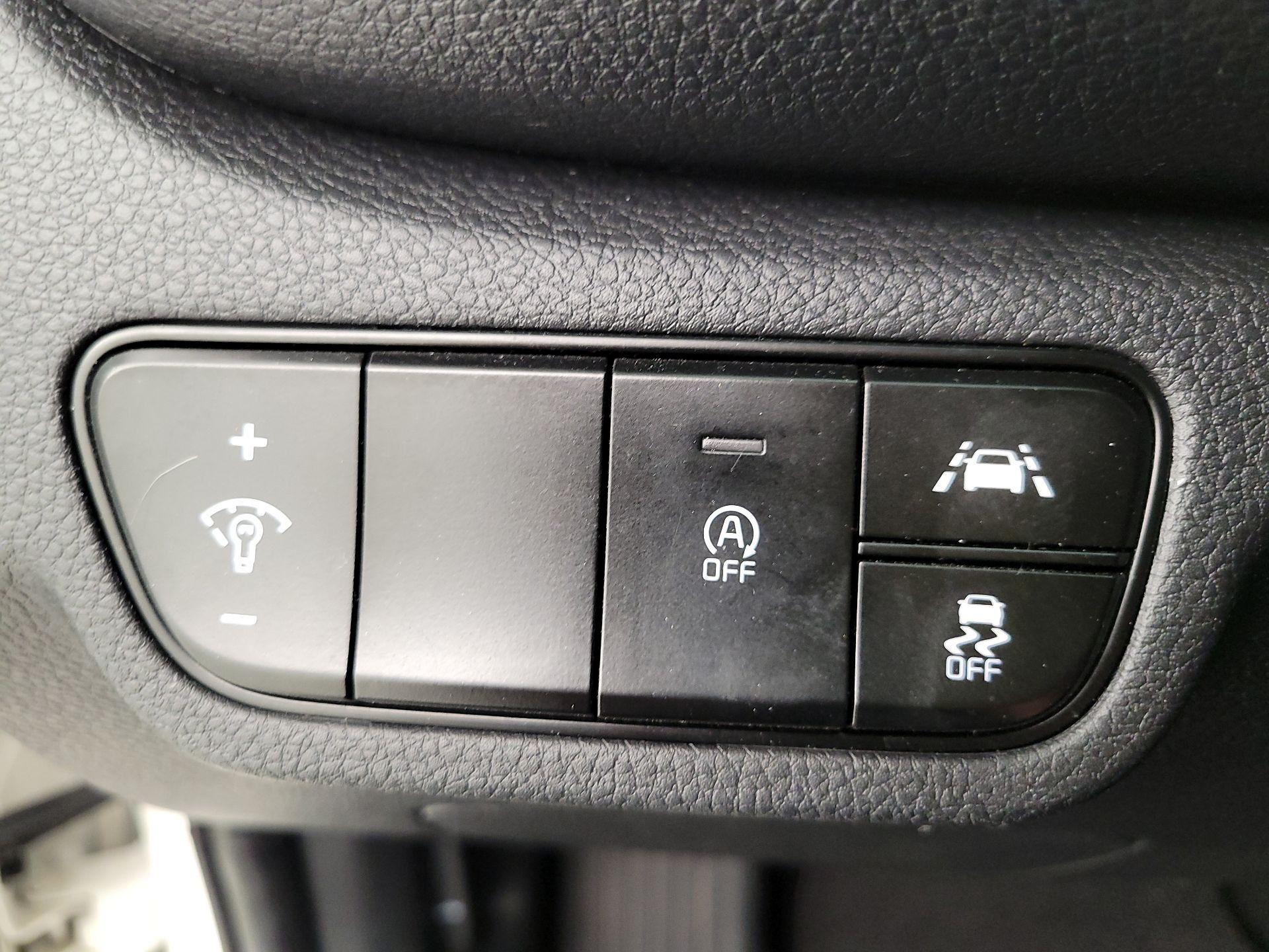 Thumbnail: 2021 Kia Seltos - 13