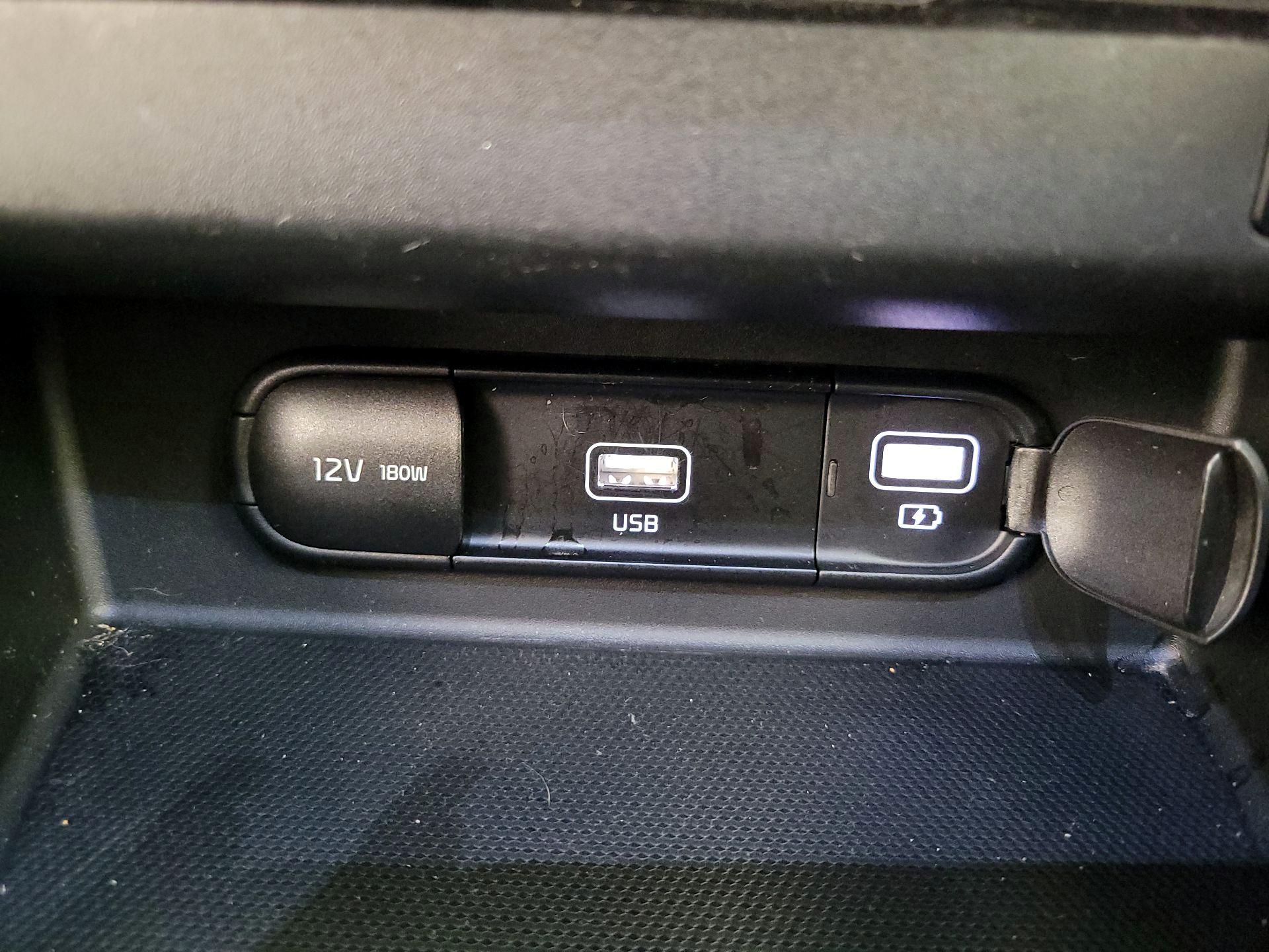 Thumbnail: 2021 Kia Seltos - 18