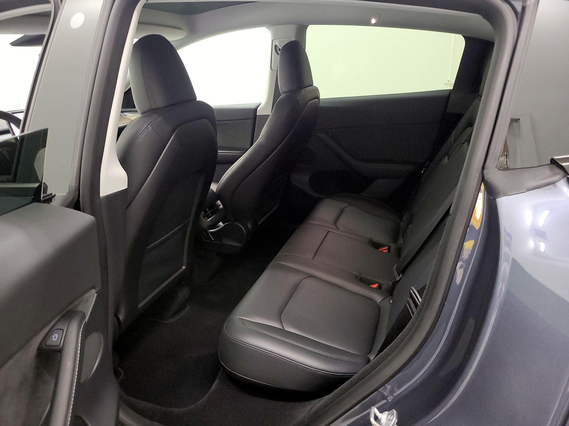 Thumbnail: 2023 Tesla Model Y - 19