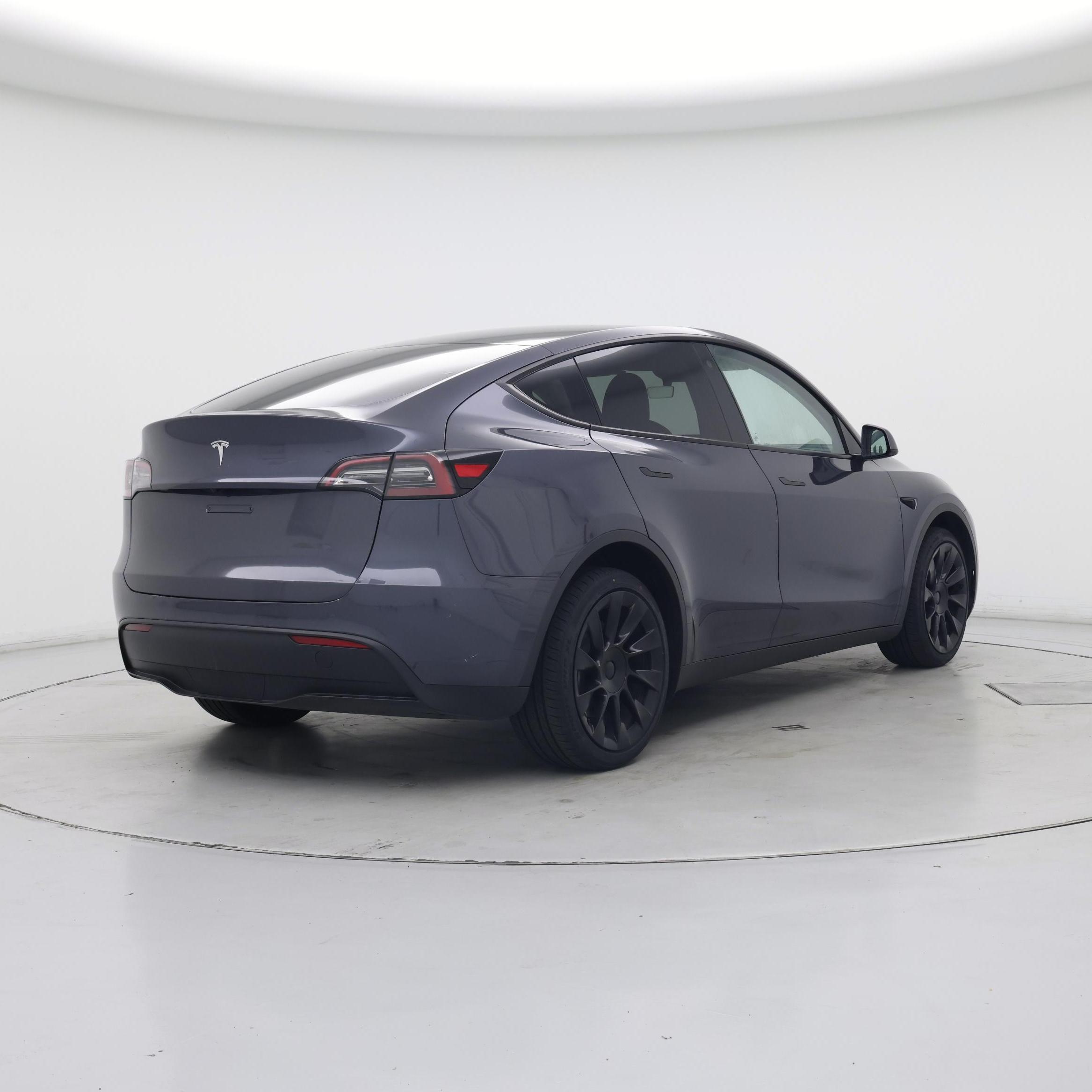 Thumbnail: 2023 Tesla Model Y - 8