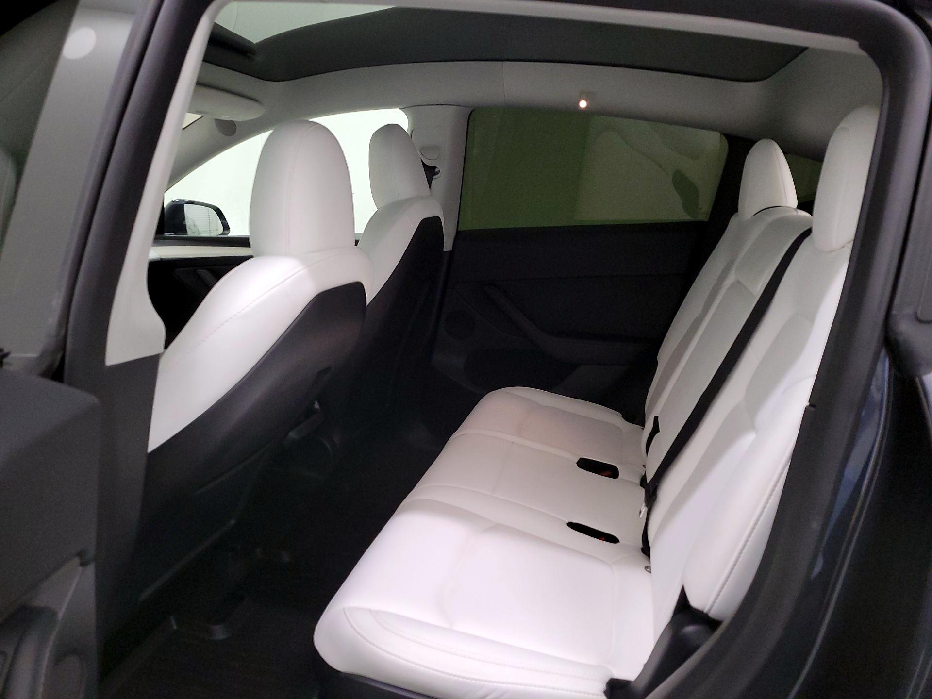 Thumbnail: 2024 Tesla Model Y - 19