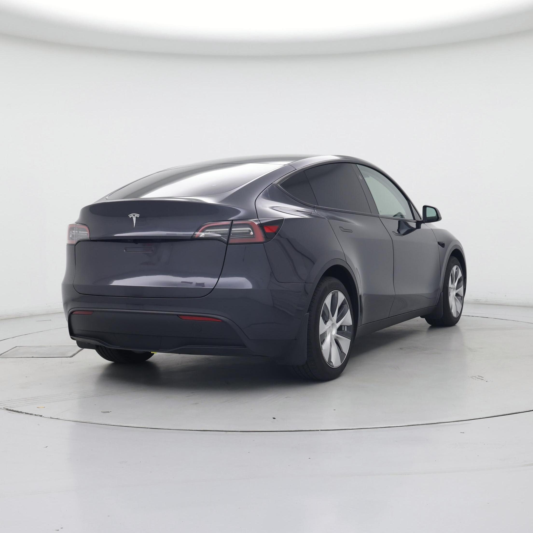 Thumbnail: 2024 Tesla Model Y - 8