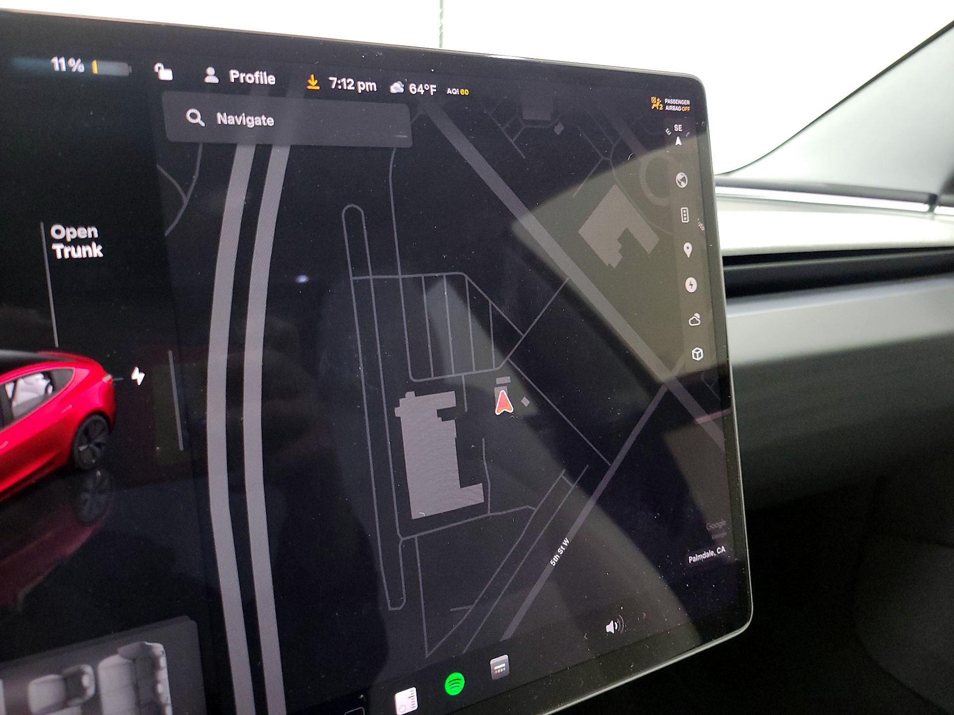 Thumbnail: 2025 Tesla Model 3 - 13