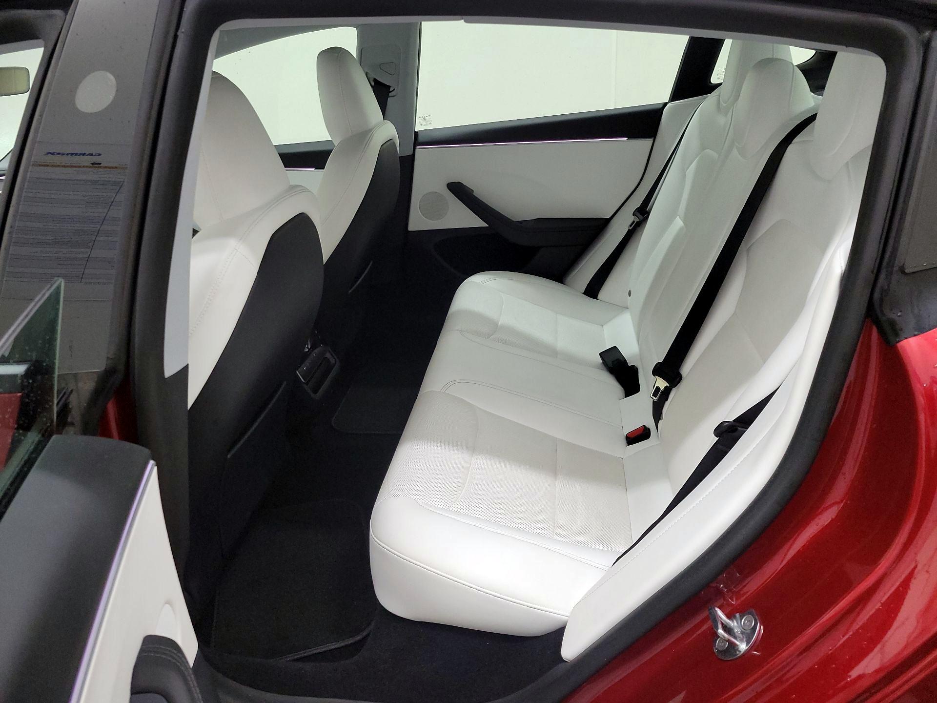 Thumbnail: 2025 Tesla Model 3 - 19