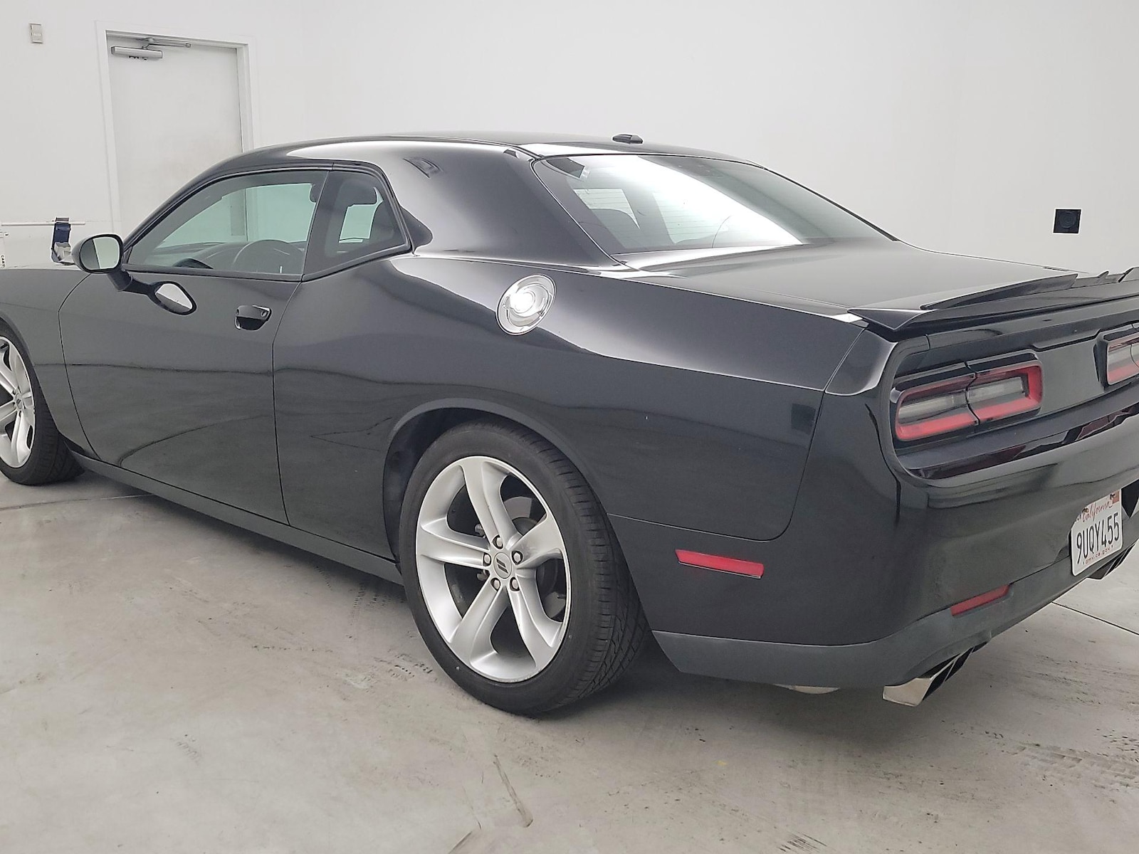 2017 Dodge Challenger R/T - Photo 7