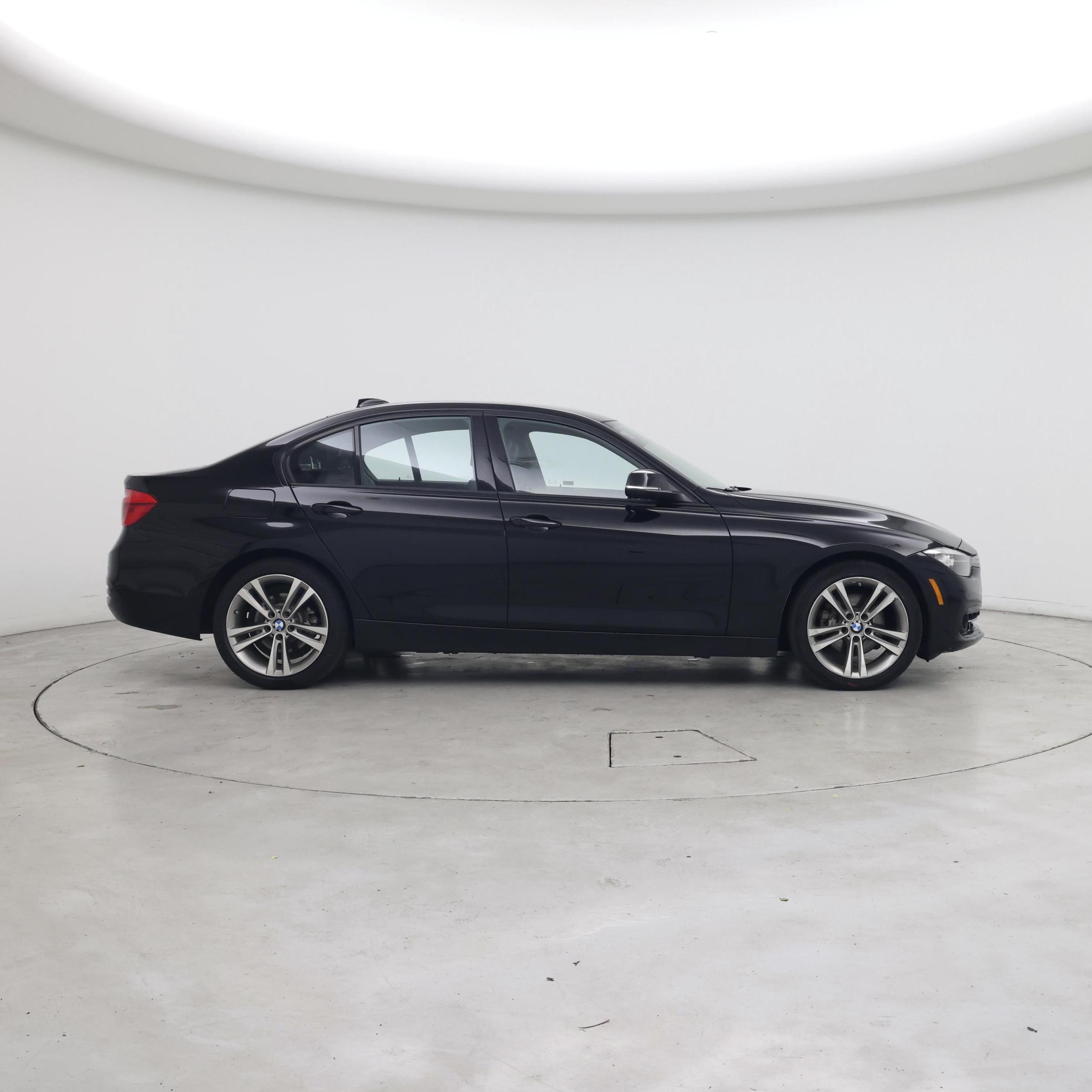 Thumbnail: 2016 BMW 3 Series - 7