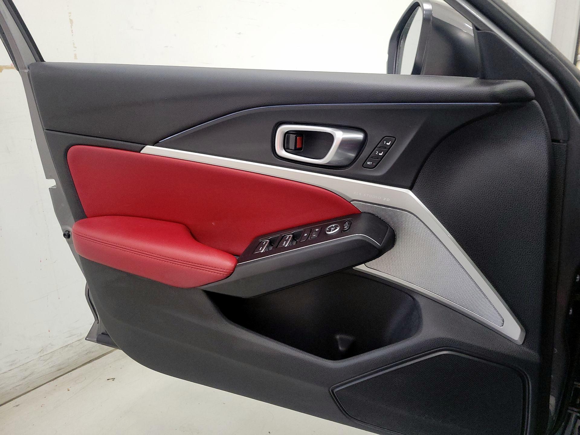 Thumbnail: 2023 Acura Integra - 12