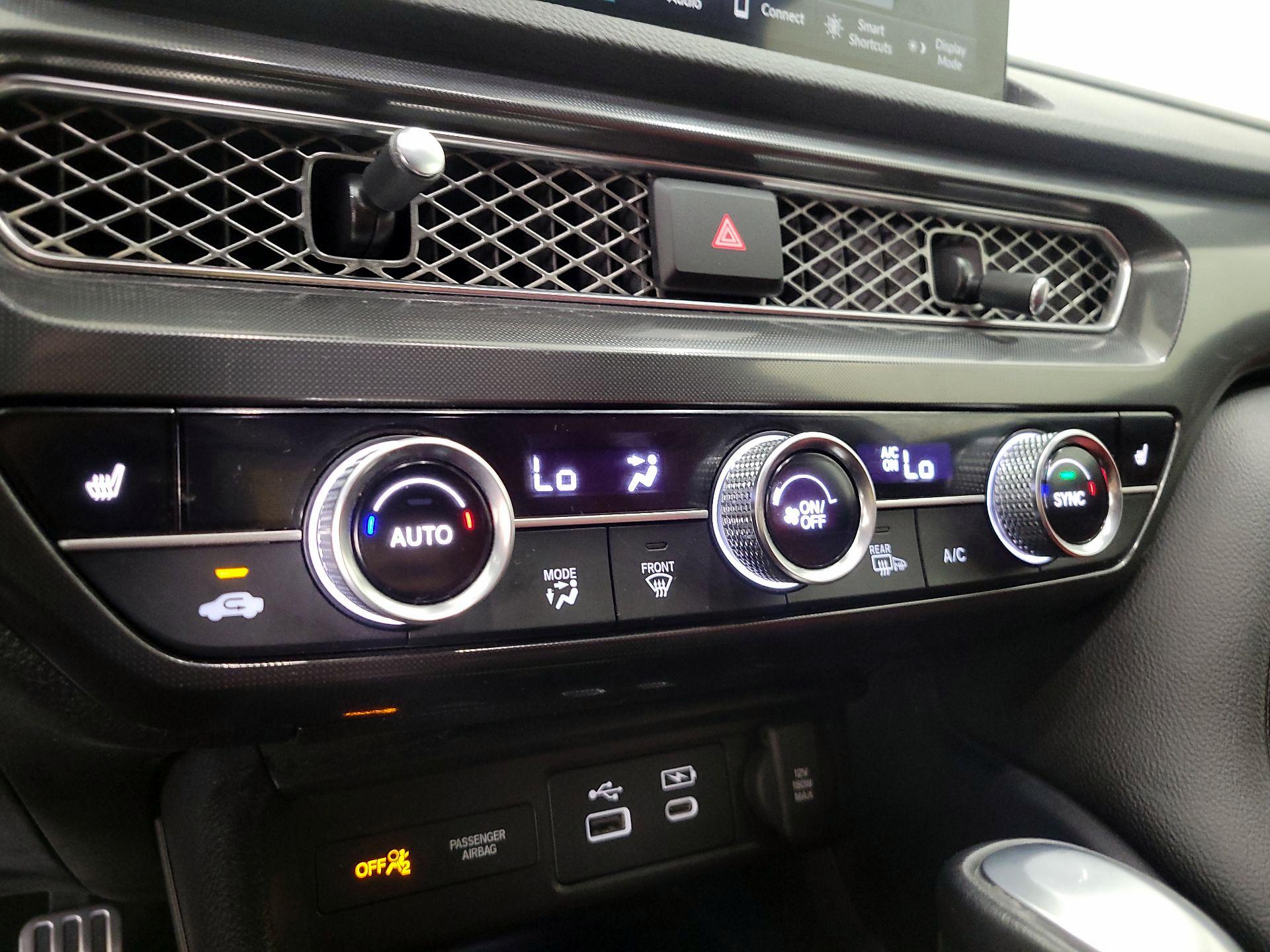 Thumbnail: 2023 Acura Integra - 16