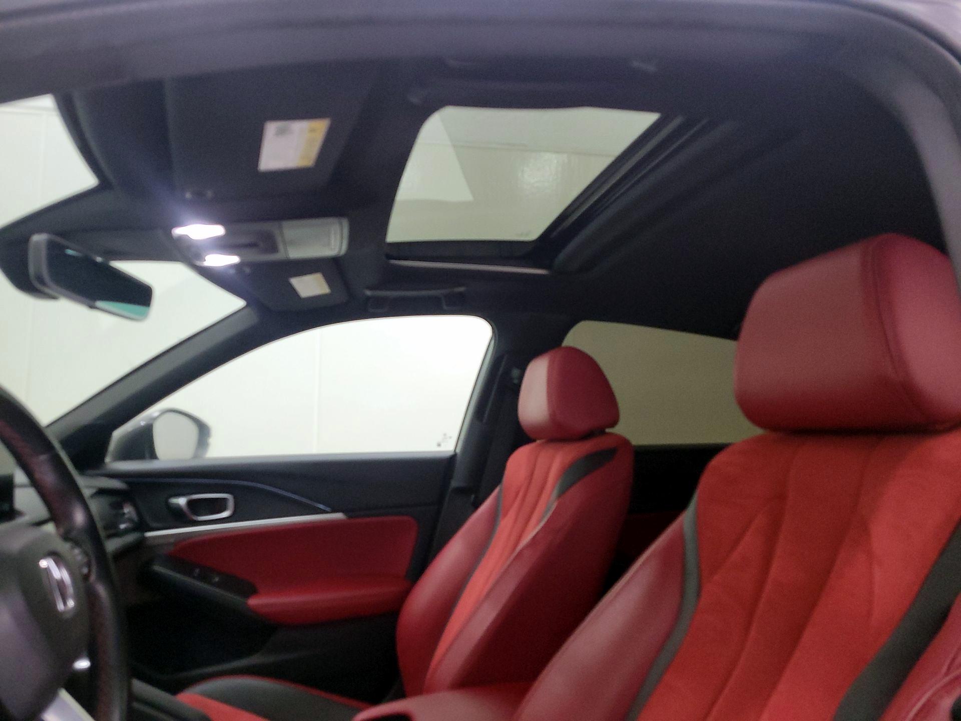 Thumbnail: 2023 Acura Integra - 19